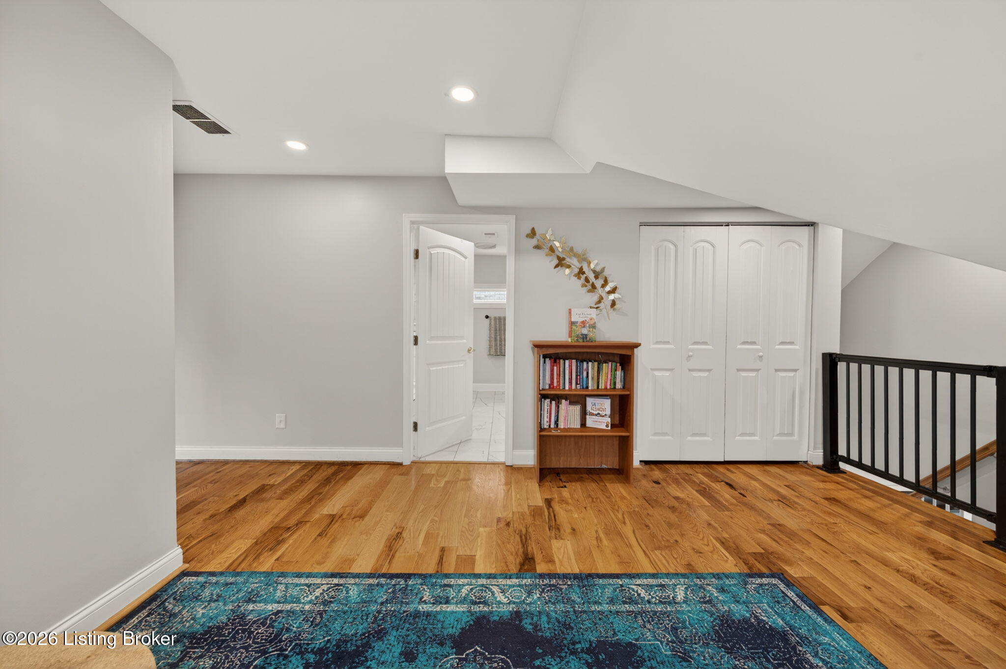 1320 Winter Ave