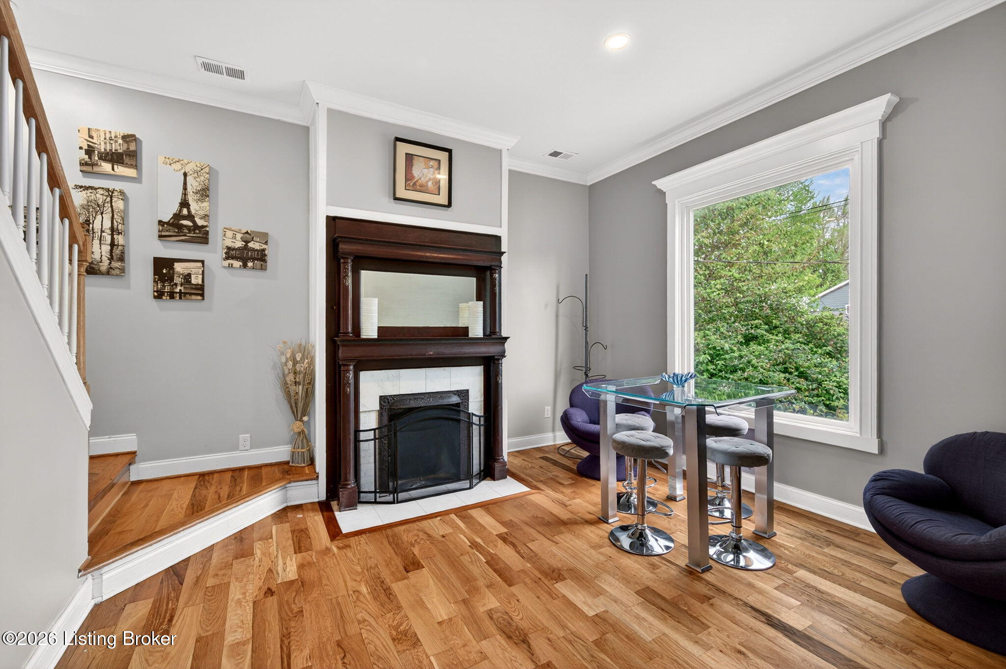 1320 Winter Ave
