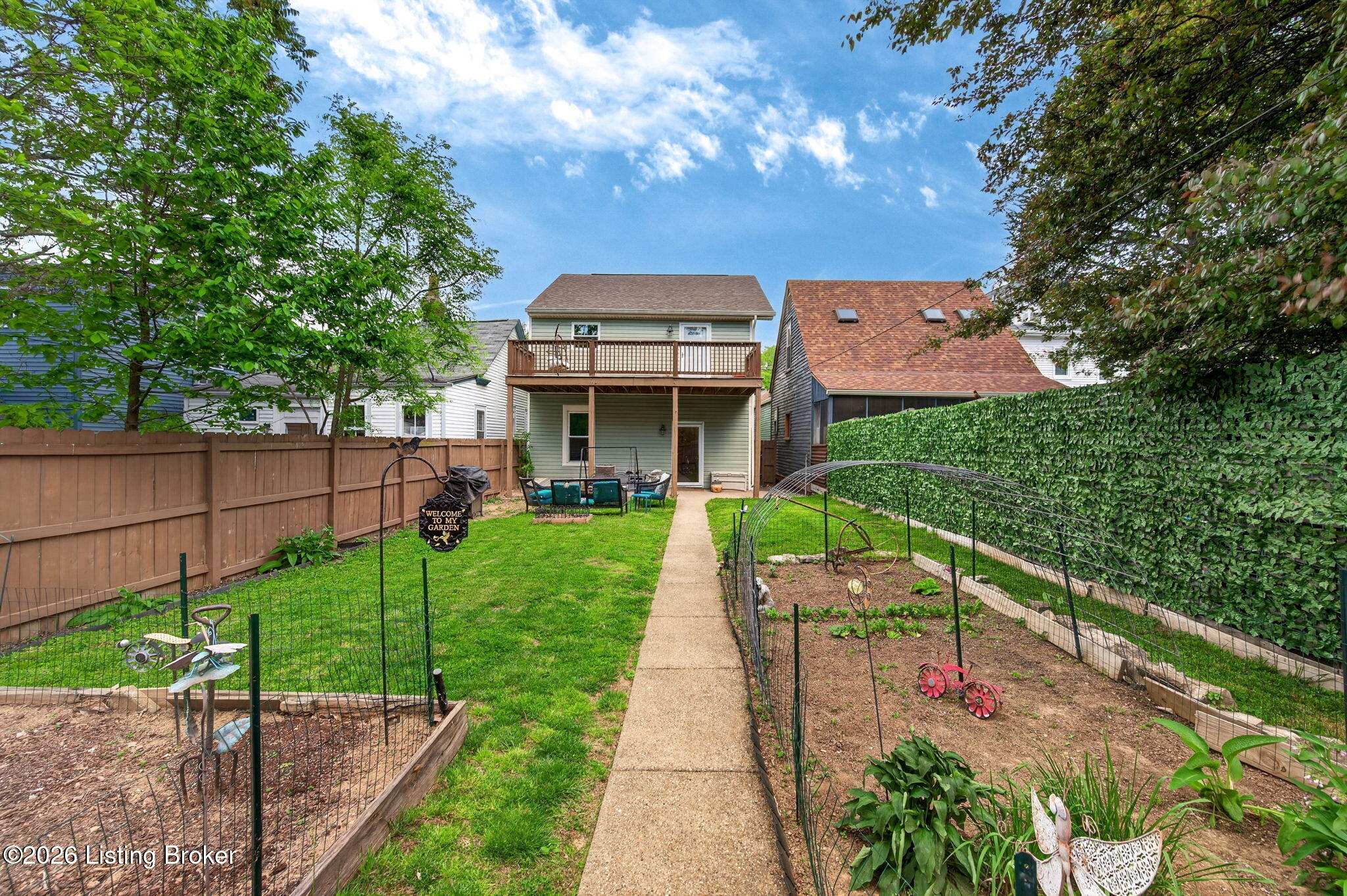 1320 Winter Ave