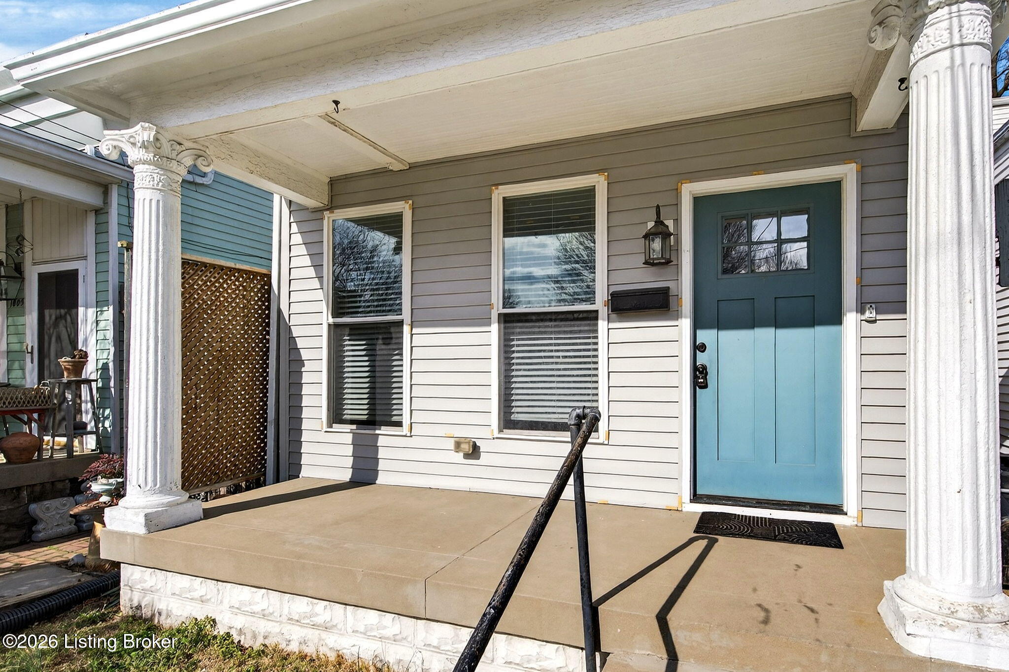 1007 Goss Ave