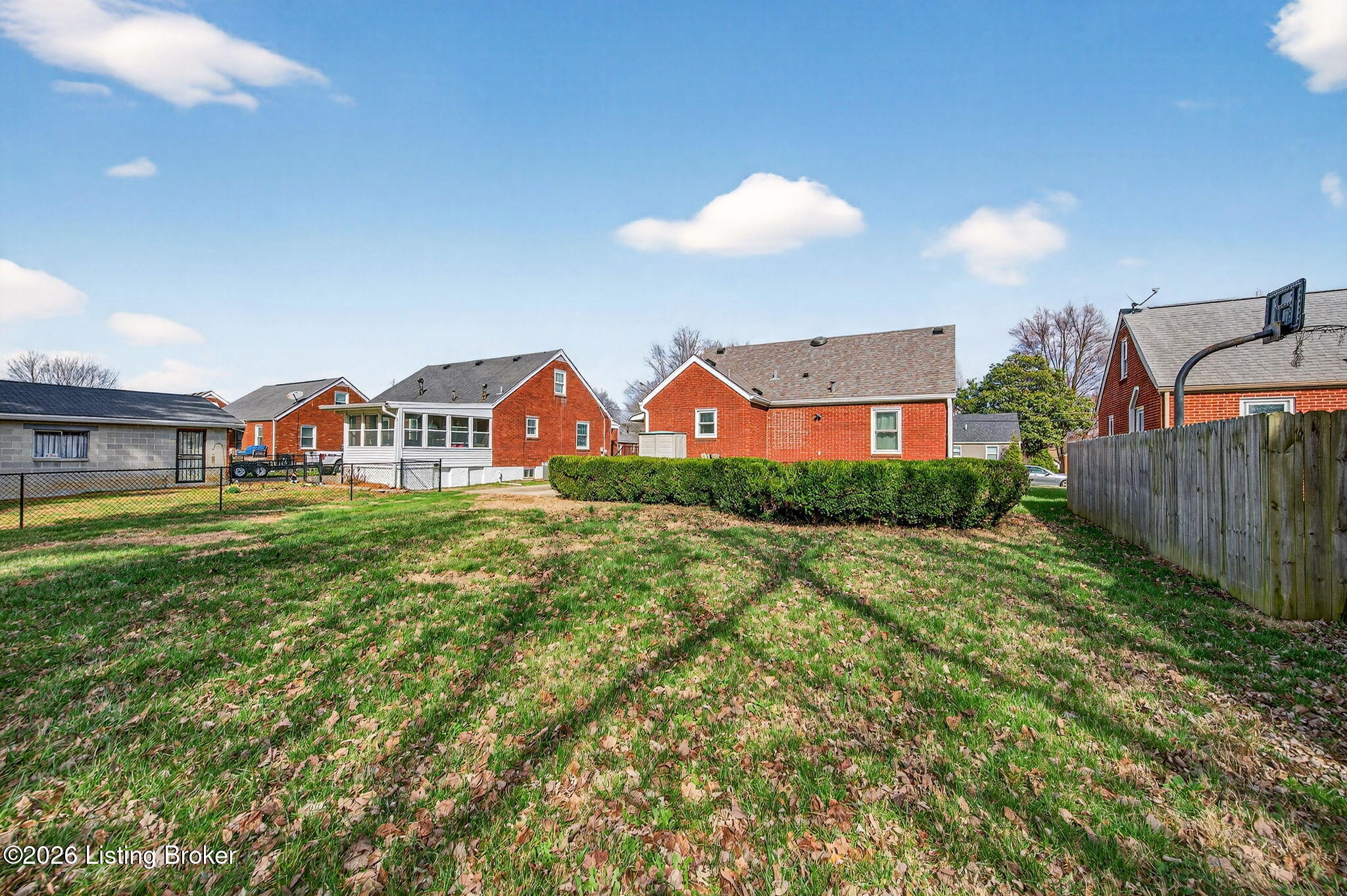3012 Louisa Ave