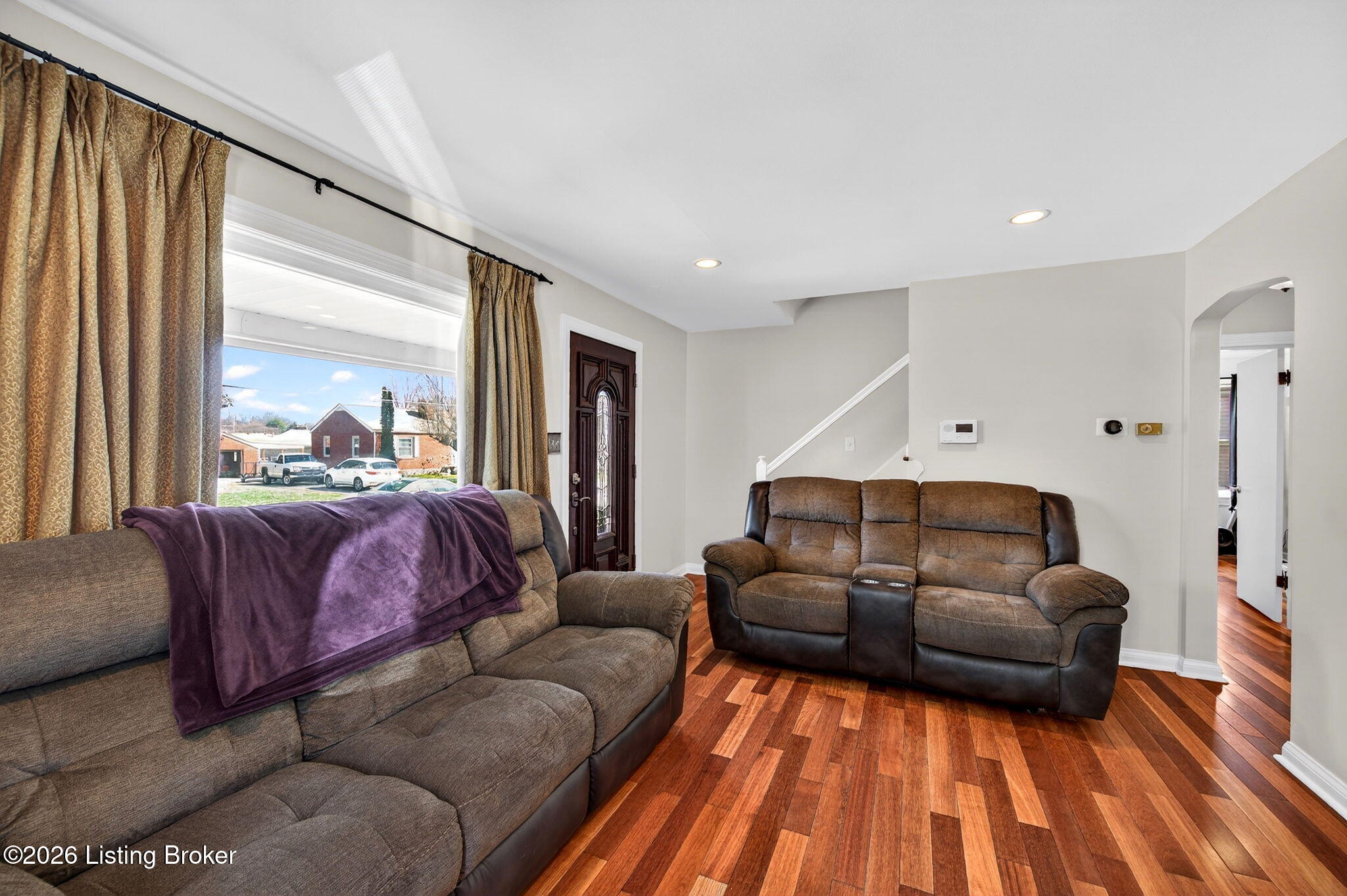 3012 Louisa Ave