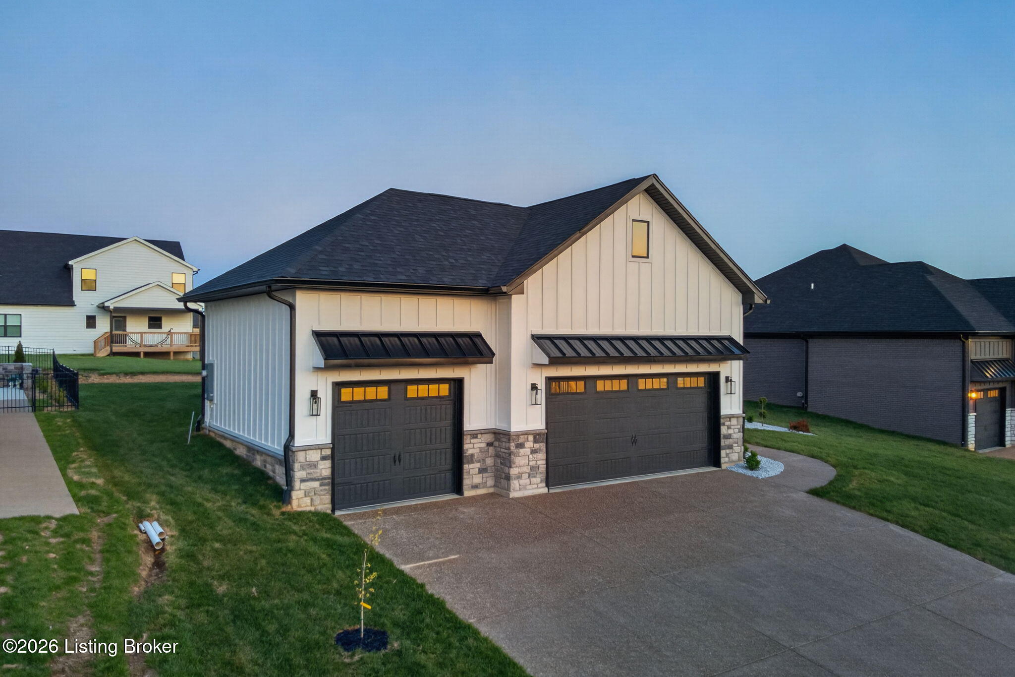 1505 Lincoln Hill Way