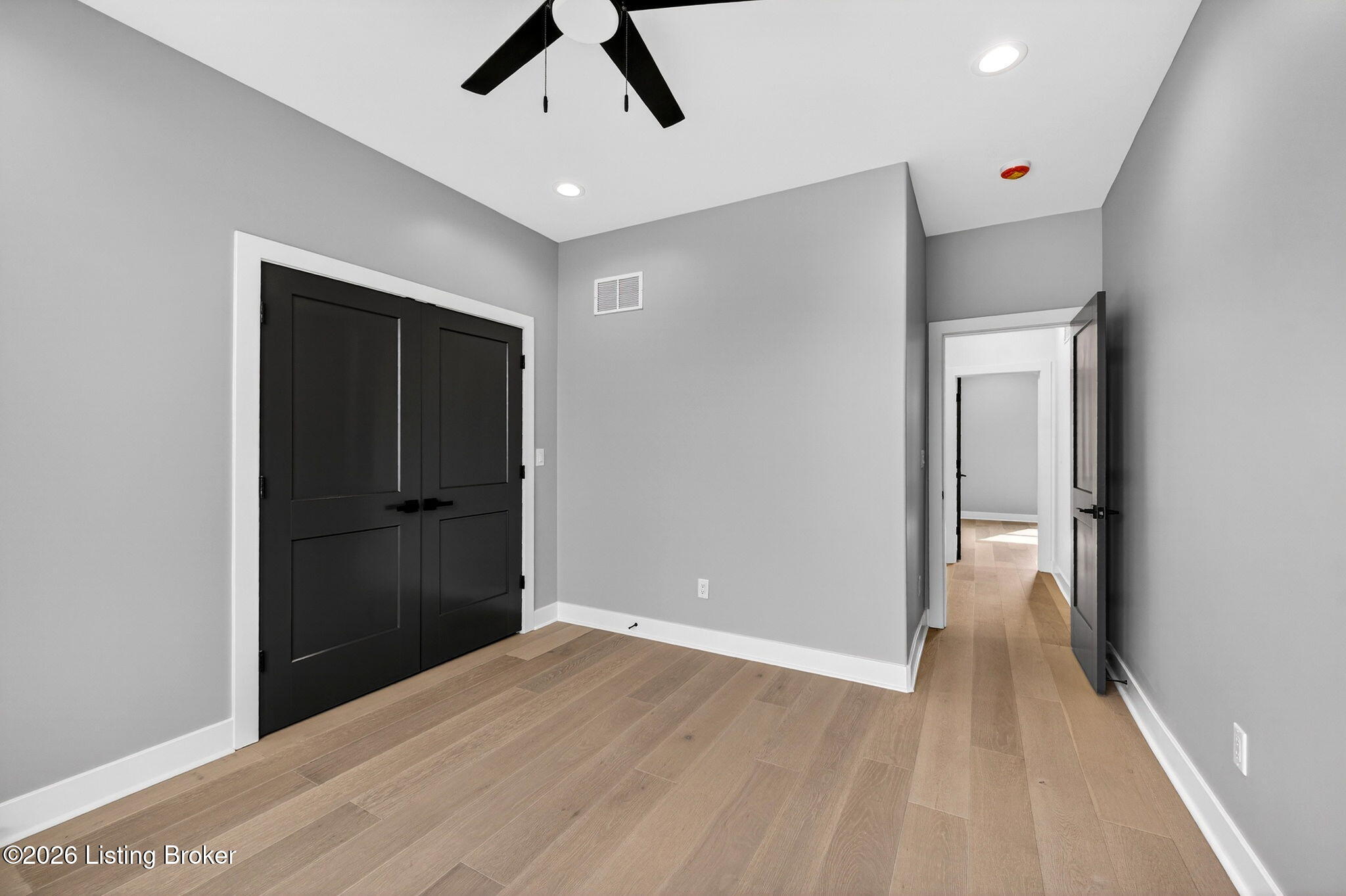 1505 Lincoln Hill Way