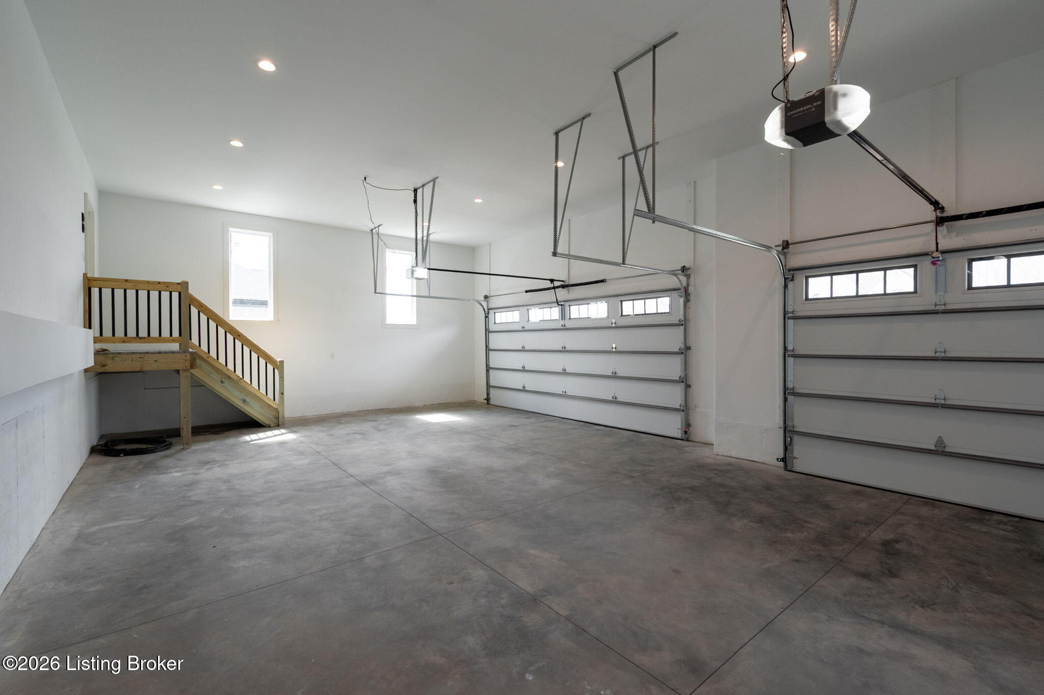 1505 Lincoln Hill Way