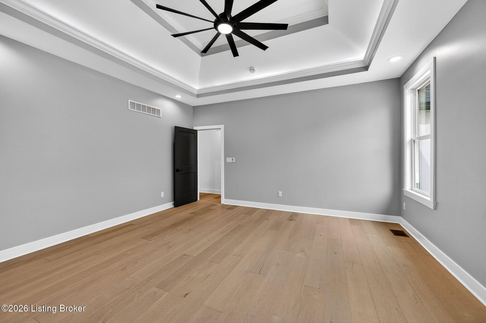 1505 Lincoln Hill Way