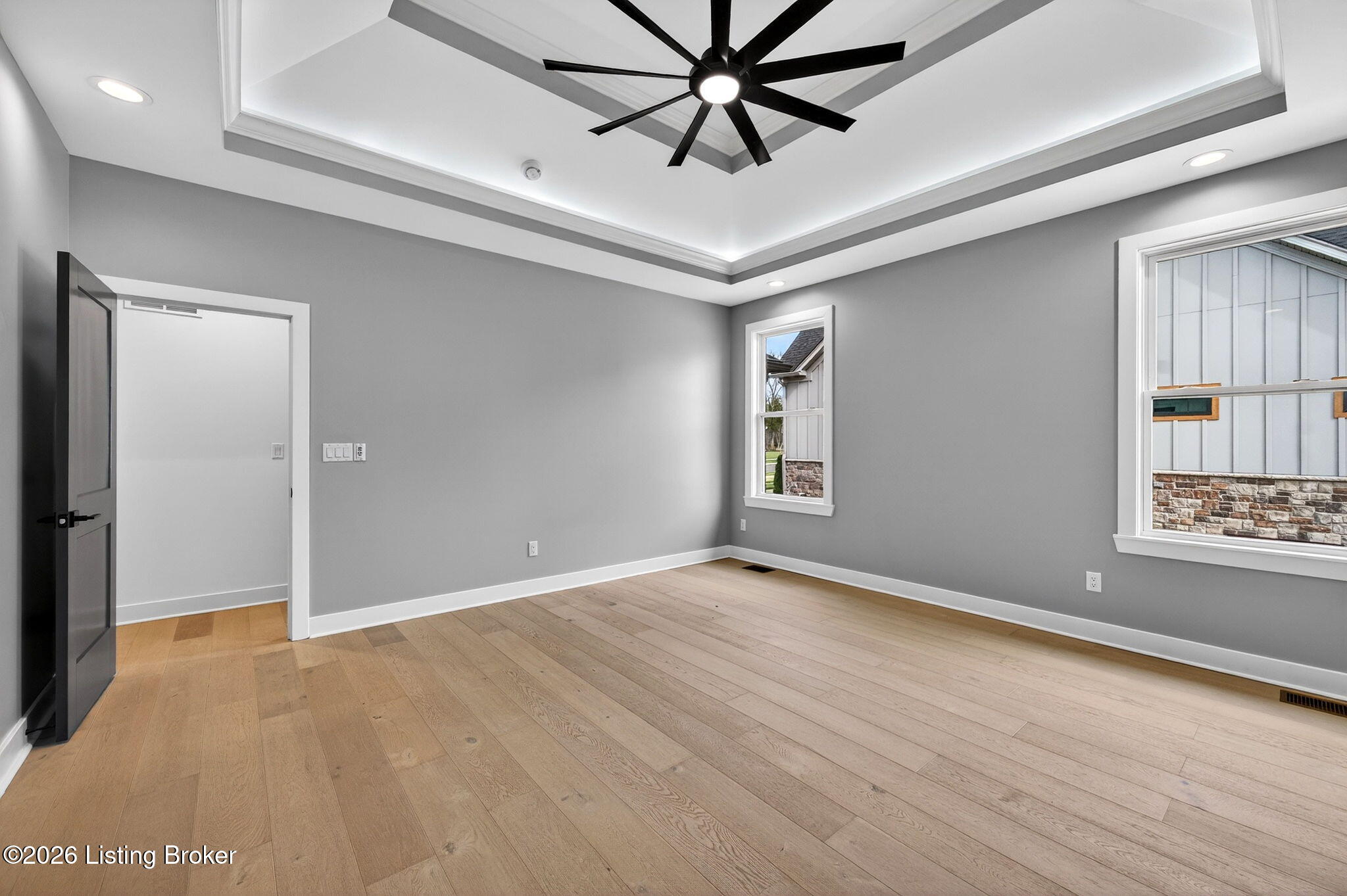 1505 Lincoln Hill Way