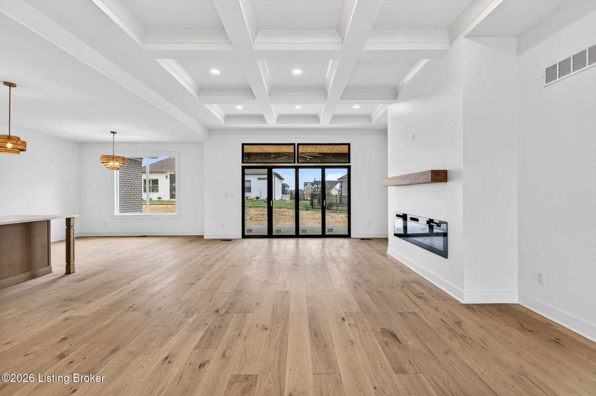 1507 Lincoln Hill Way