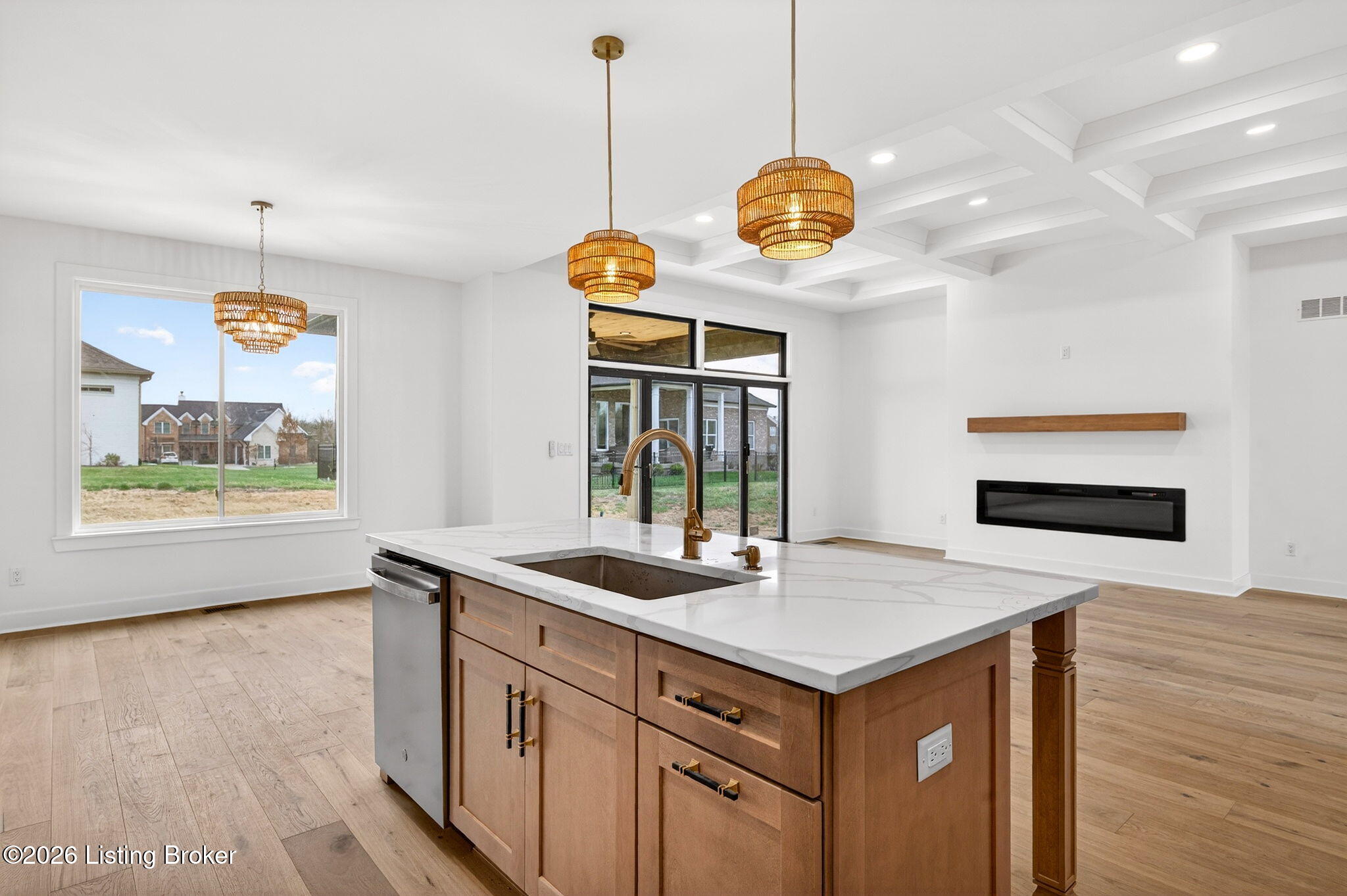 1507 Lincoln Hill Way