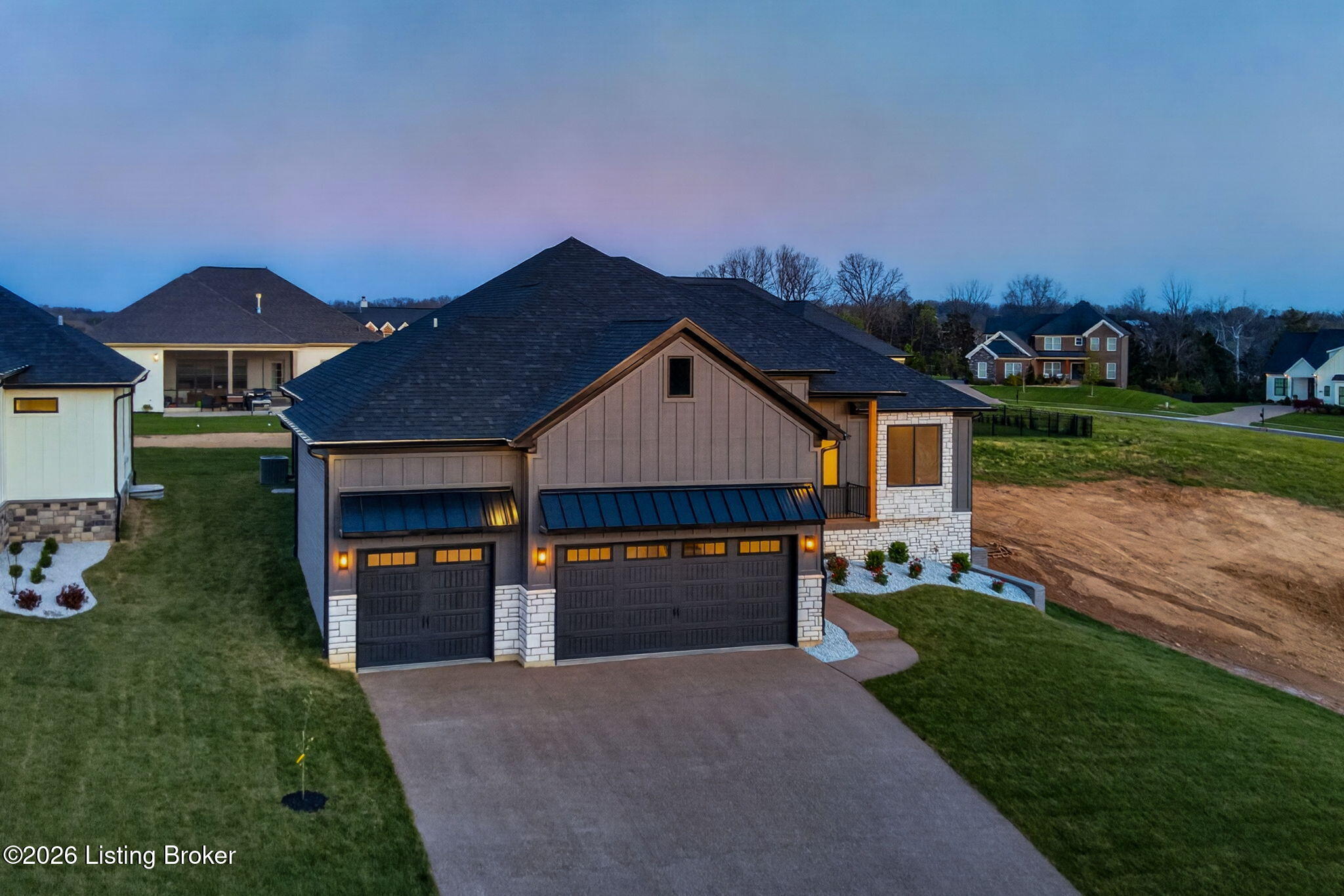1507 Lincoln Hill Way
