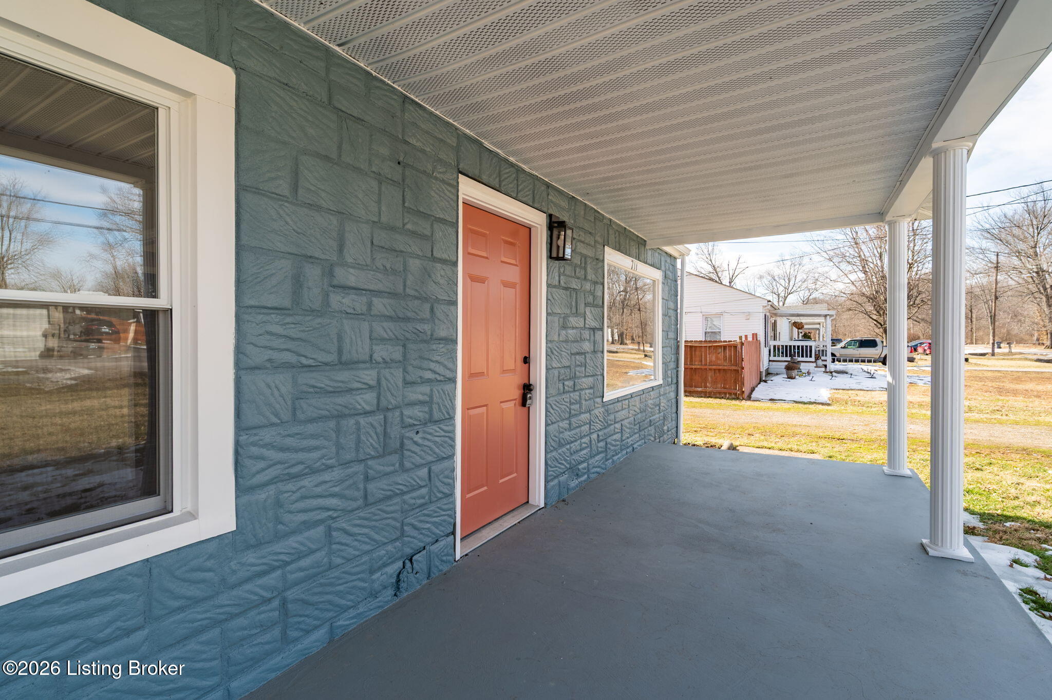711 Shaffer Rd