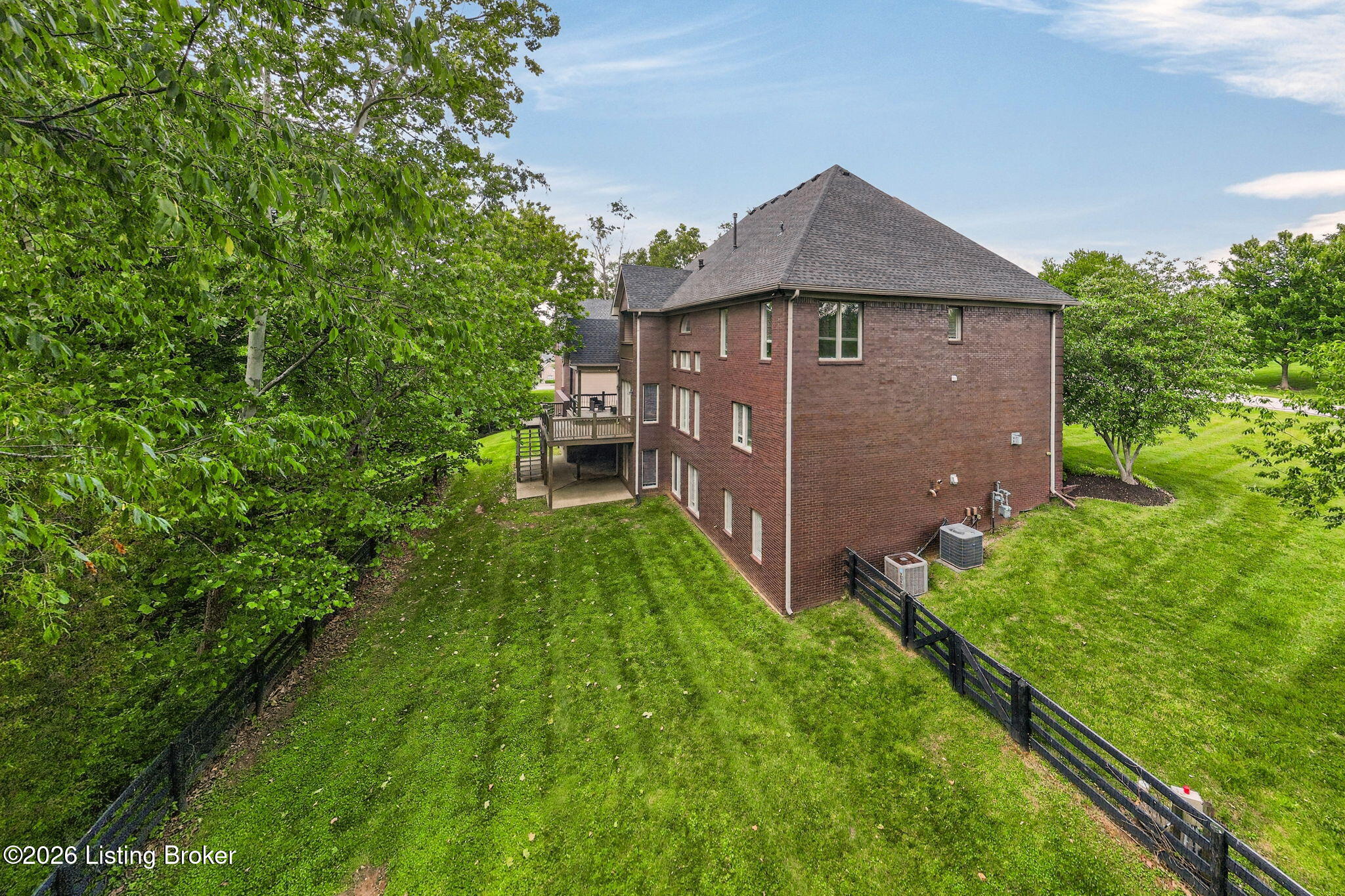 12307 Ridgeview Dr