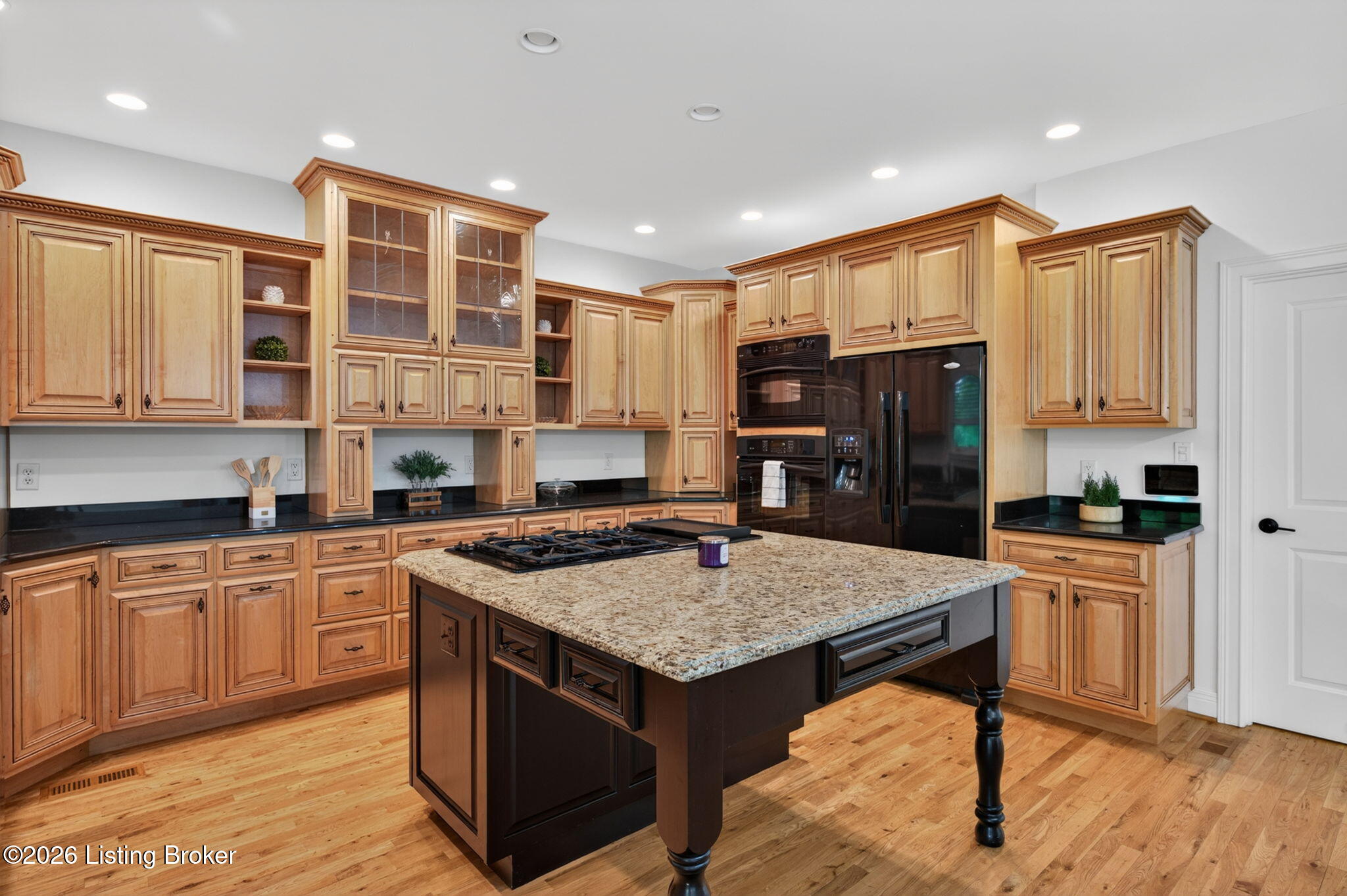 12307 Ridgeview Dr