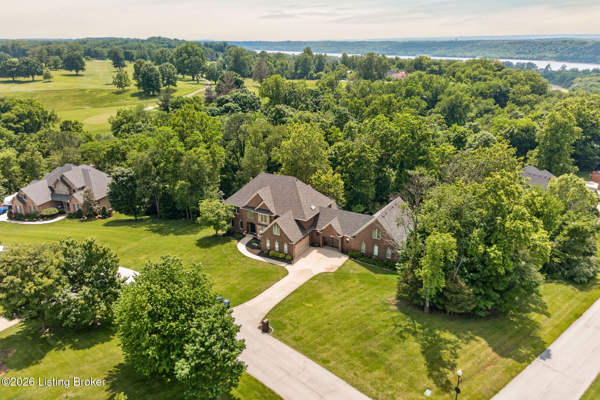 12307 Ridgeview Dr