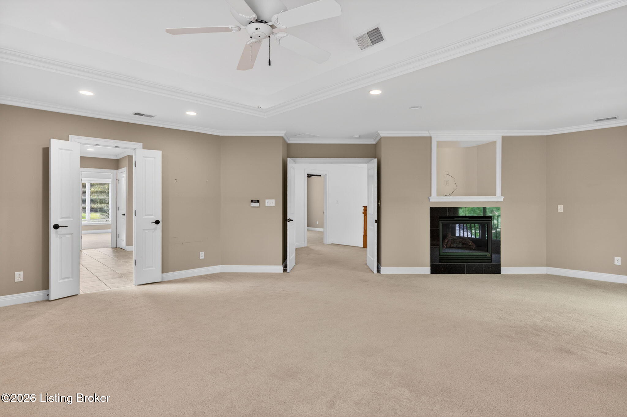 12307 Ridgeview Dr