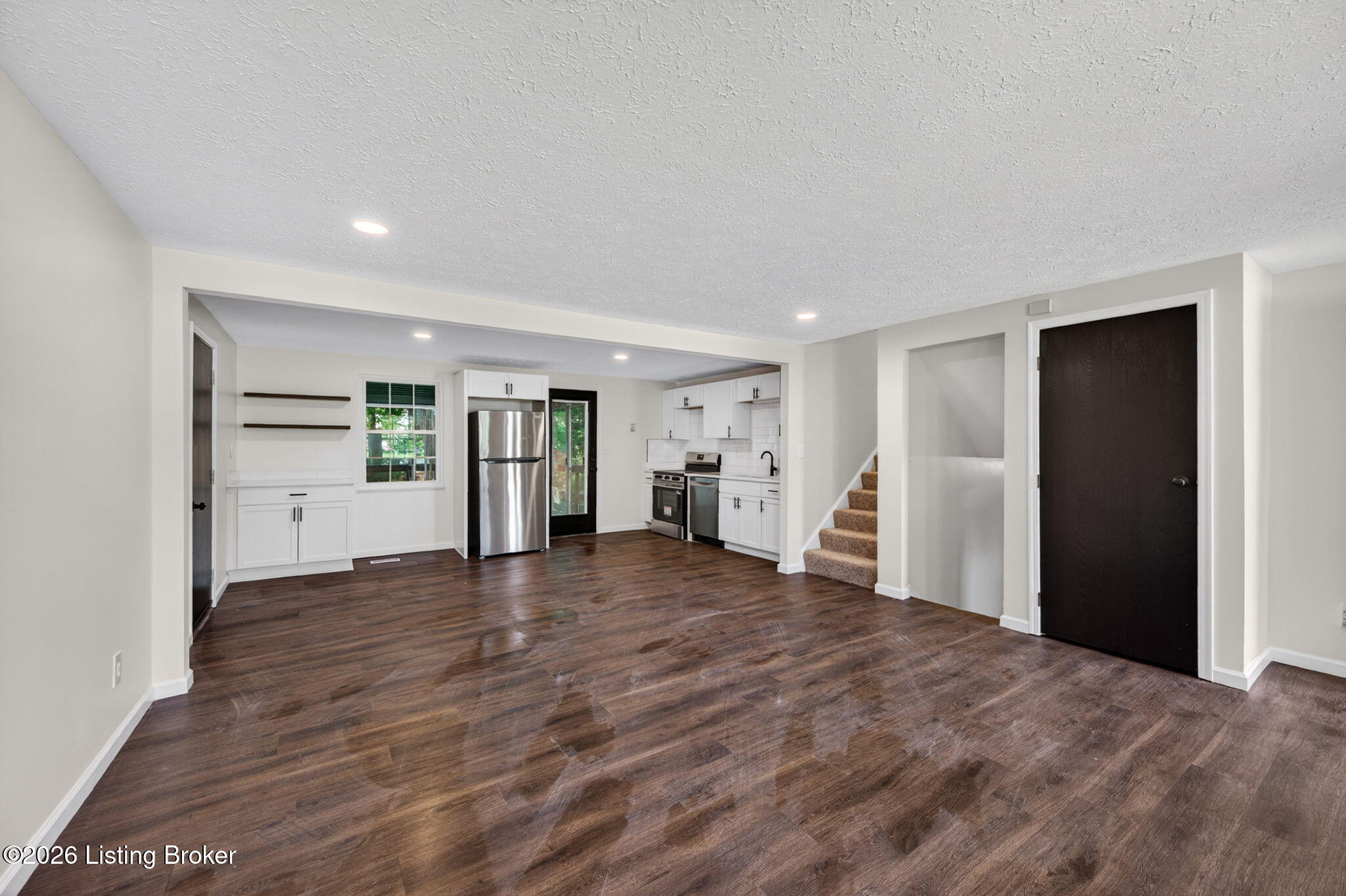 7005 Apple Orchard Ln