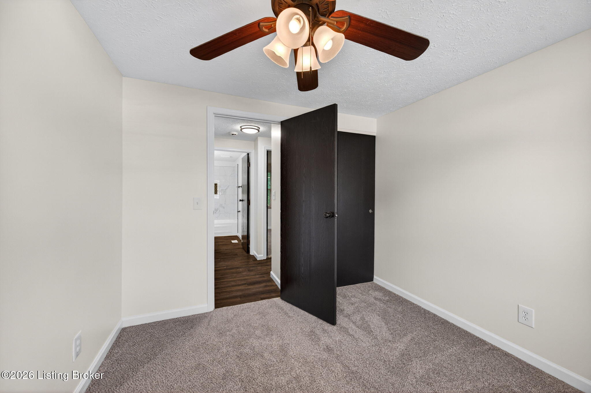 7005 Apple Orchard Ln