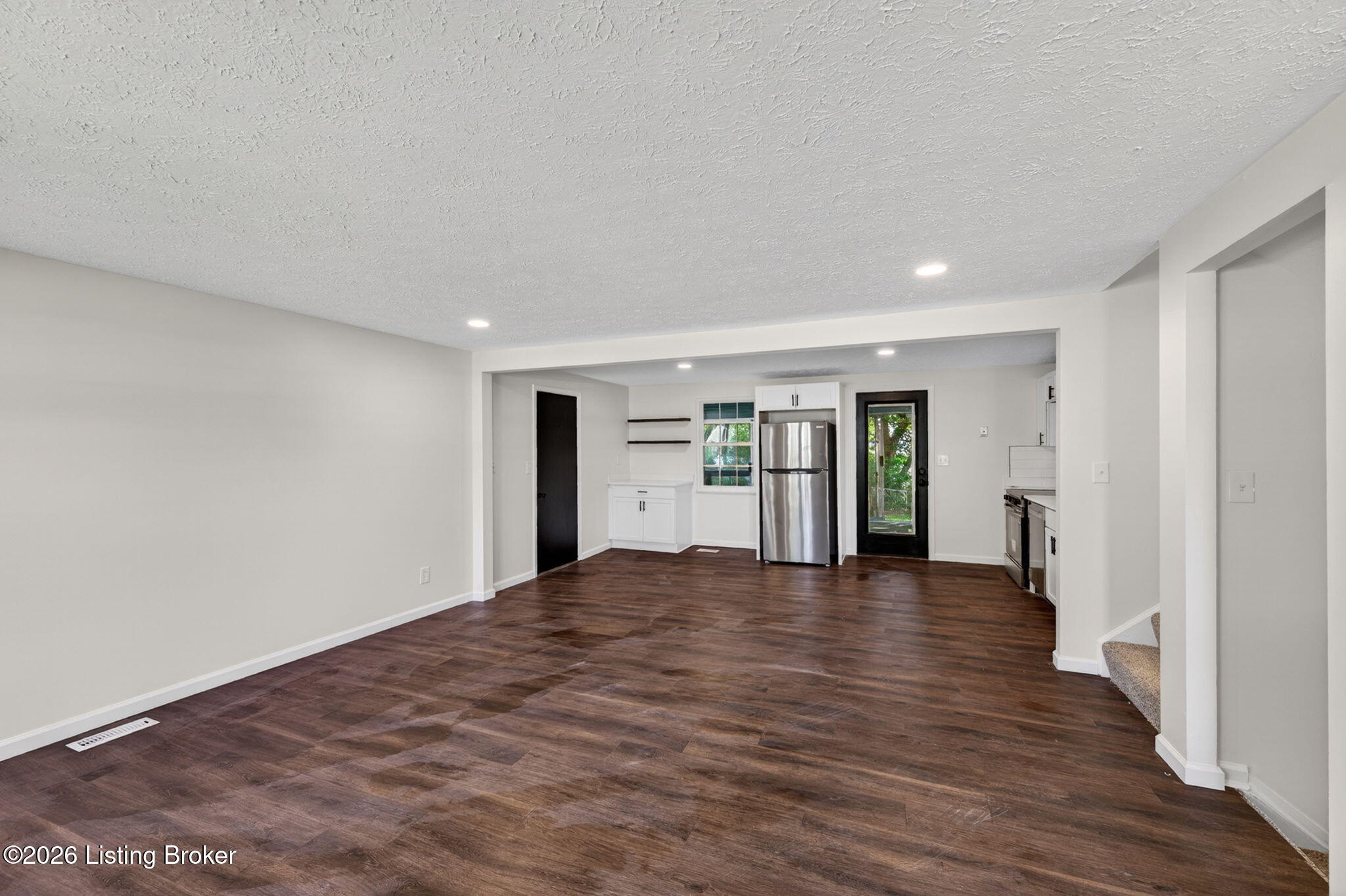 7005 Apple Orchard Ln