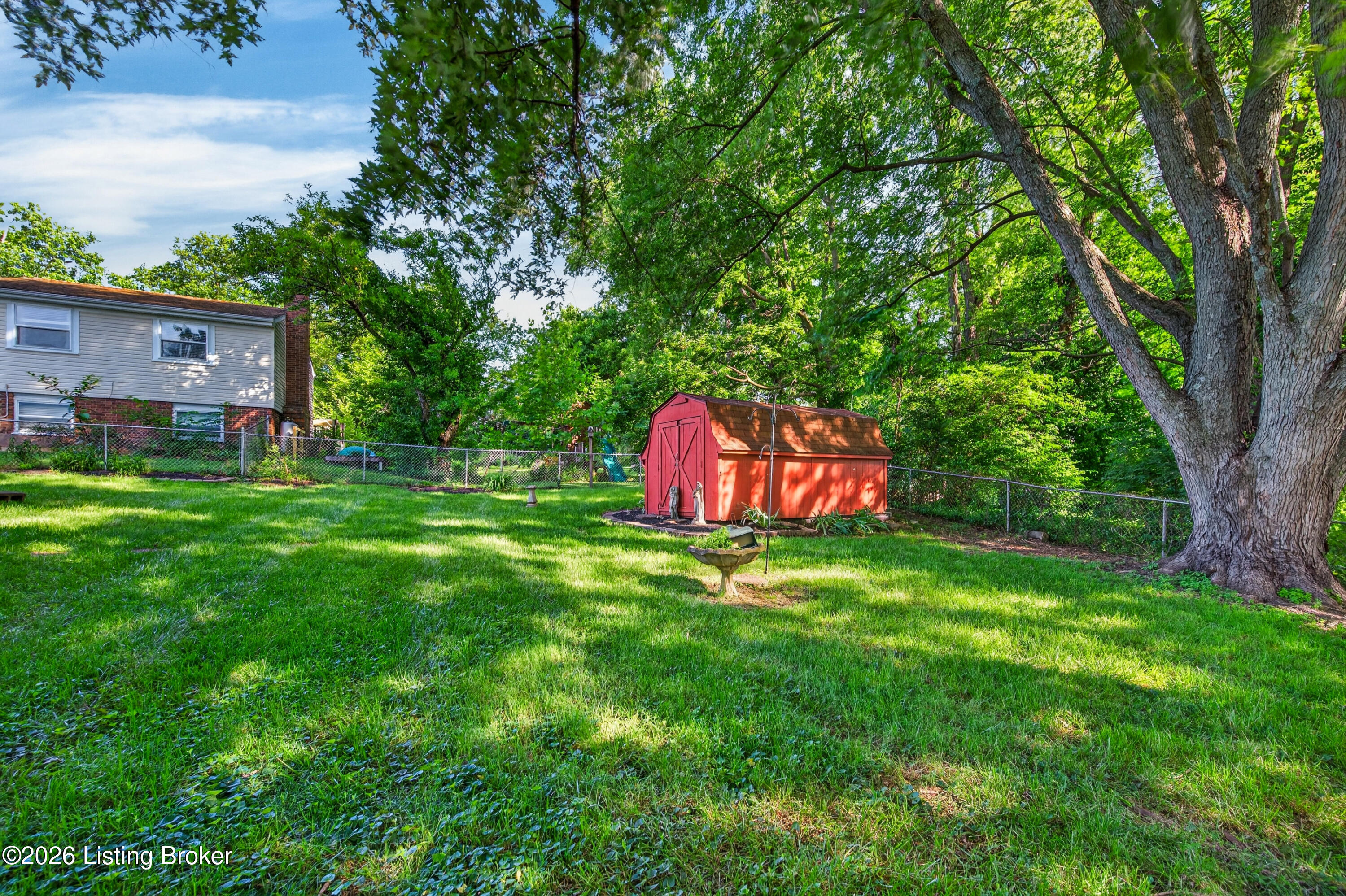 7005 Apple Orchard Ln