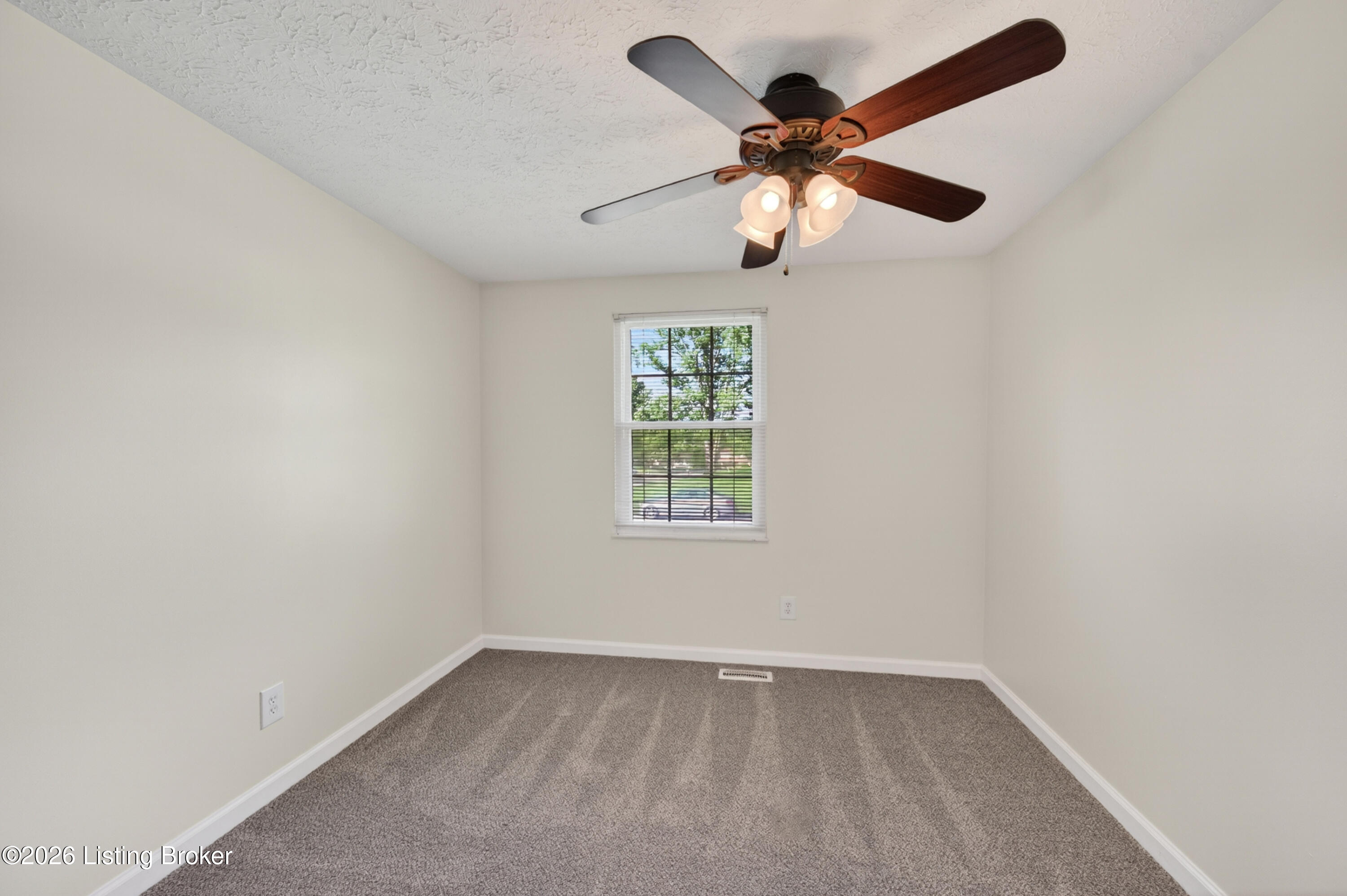 7005 Apple Orchard Ln