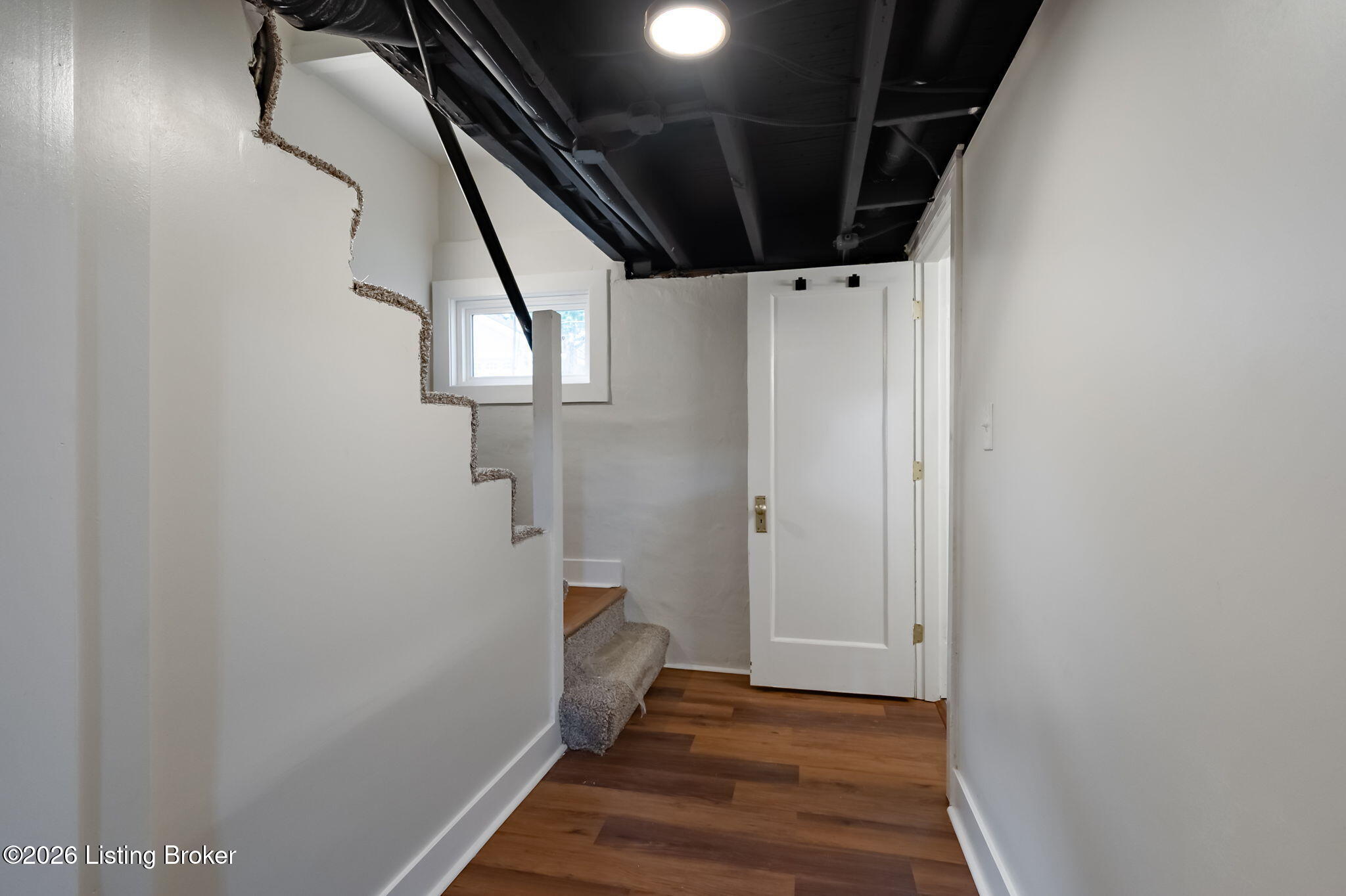 2530 Broadmeade Rd