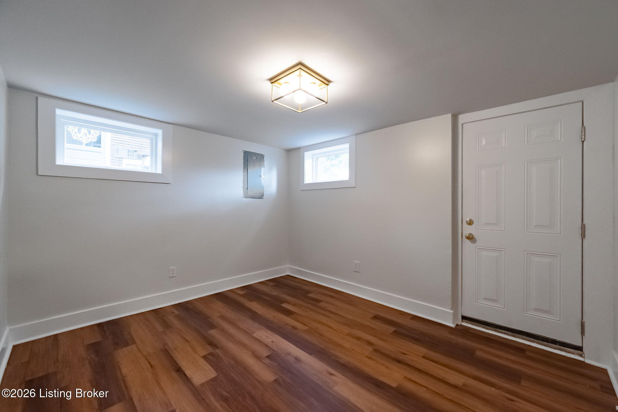 2530 Broadmeade Rd