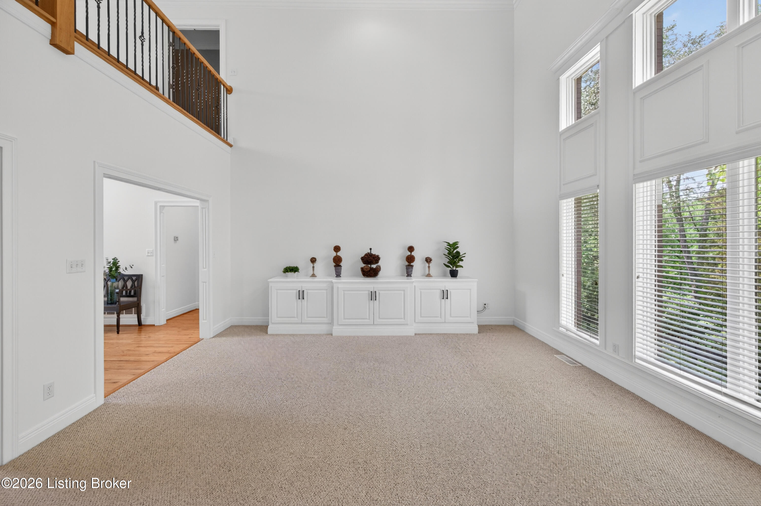12307 Ridgeview Dr