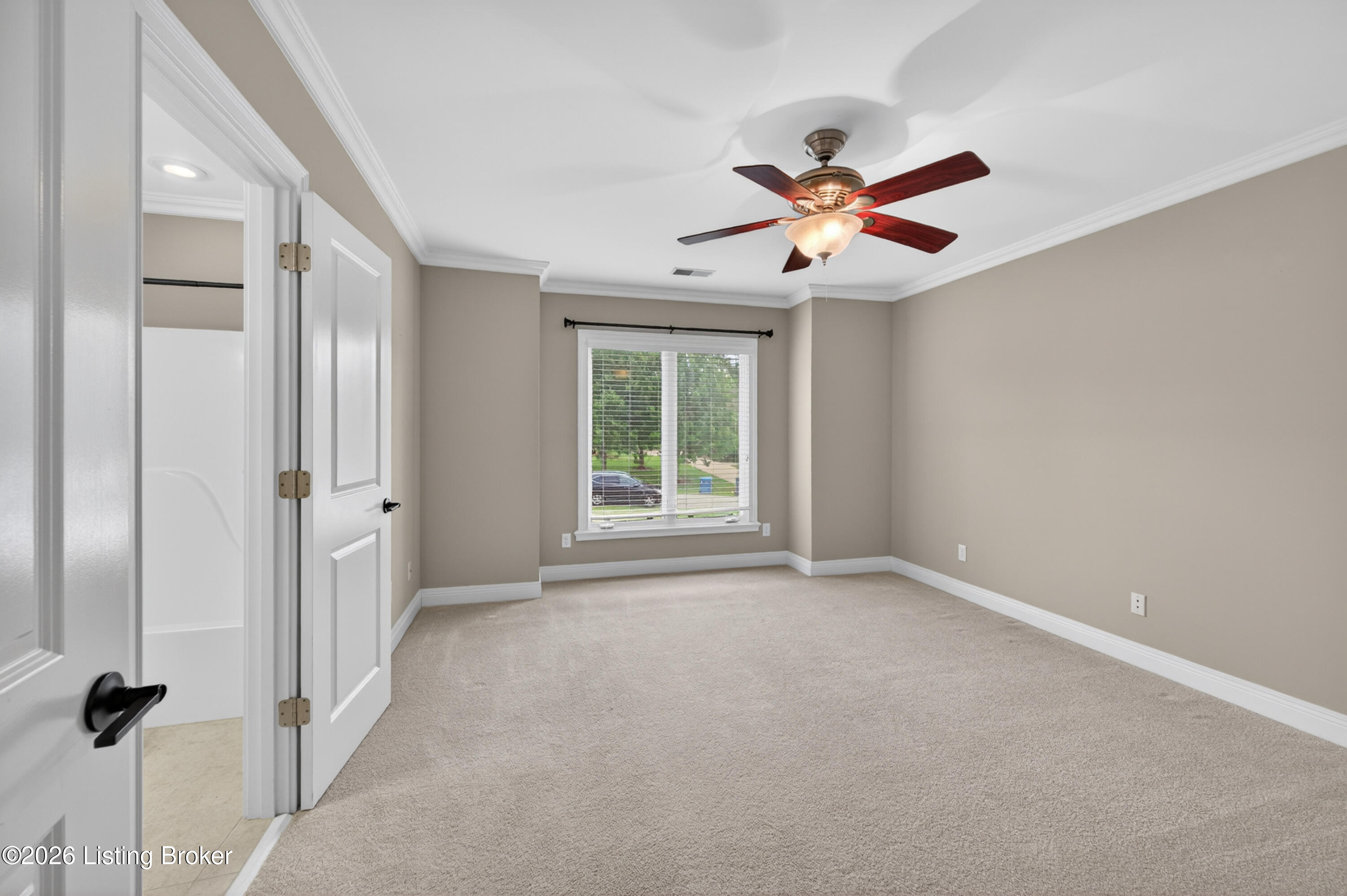 12307 Ridgeview Dr