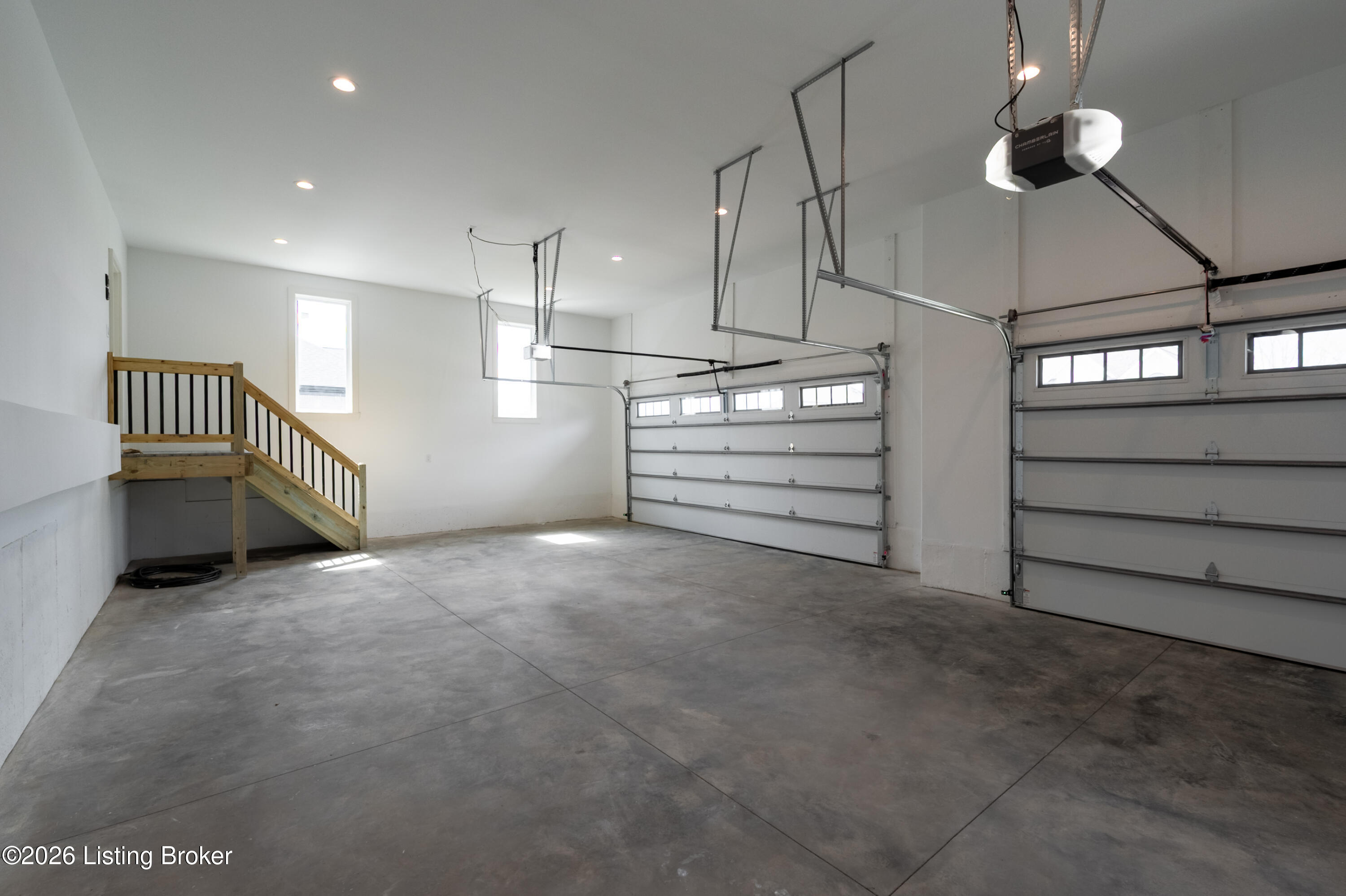 1505 Lincoln Hill Way