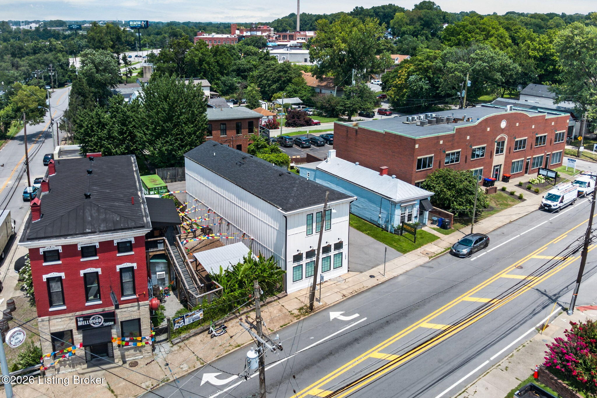 1807 Brownsboro Rd