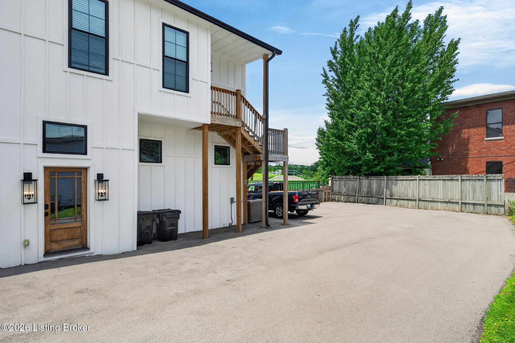 1807 Brownsboro Rd