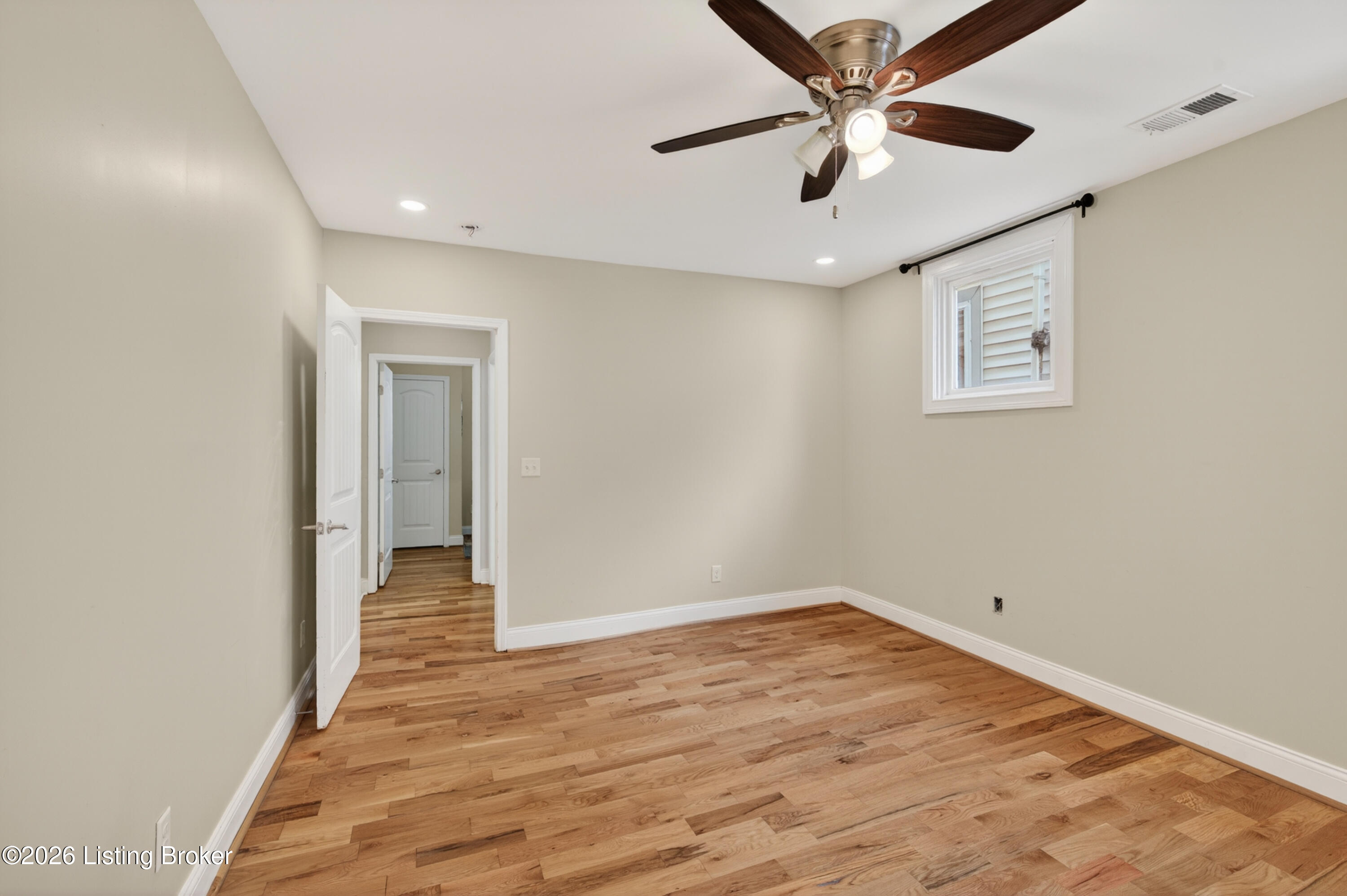 1320 Winter Ave