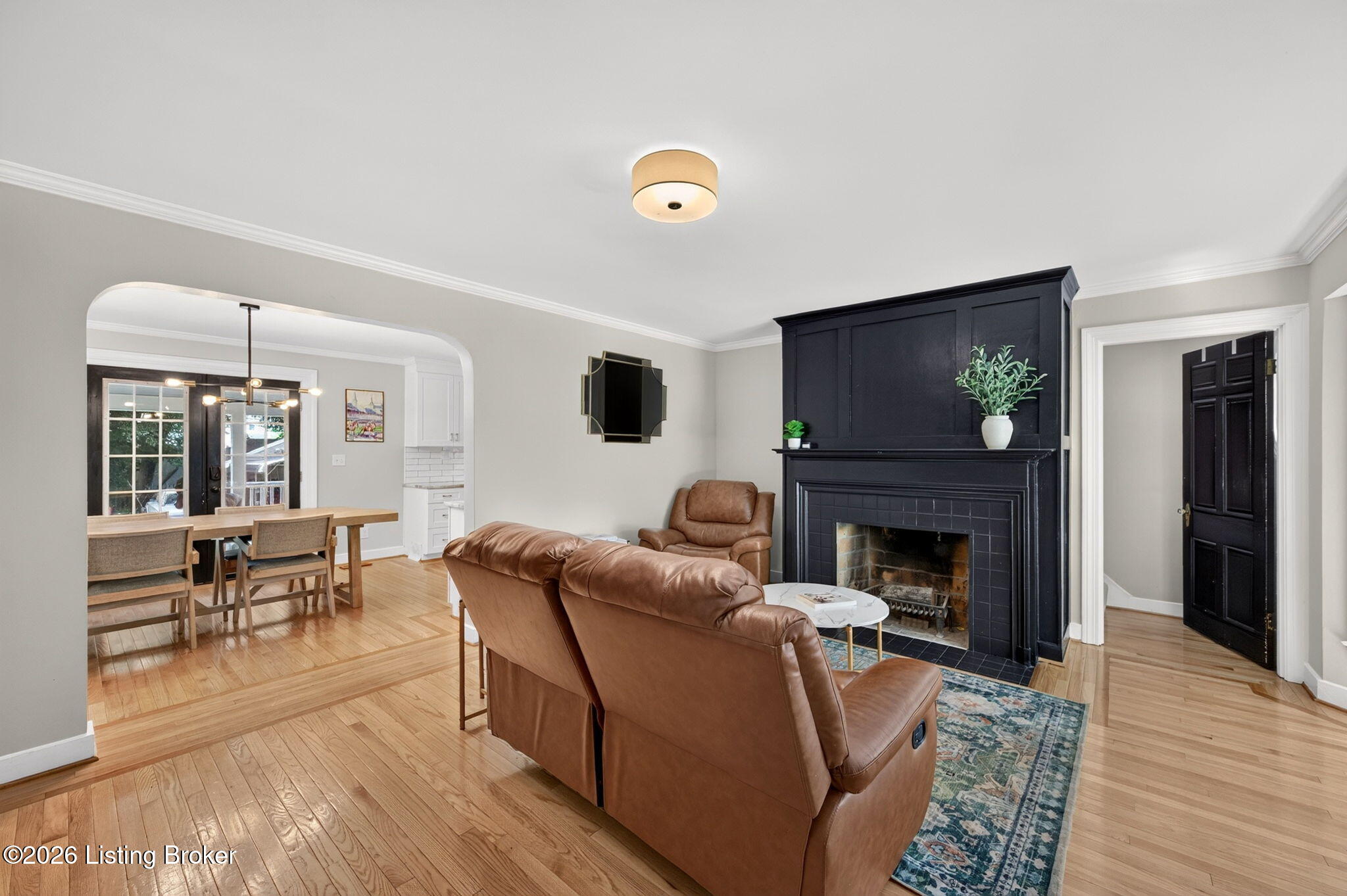 3104 Eagle Pass