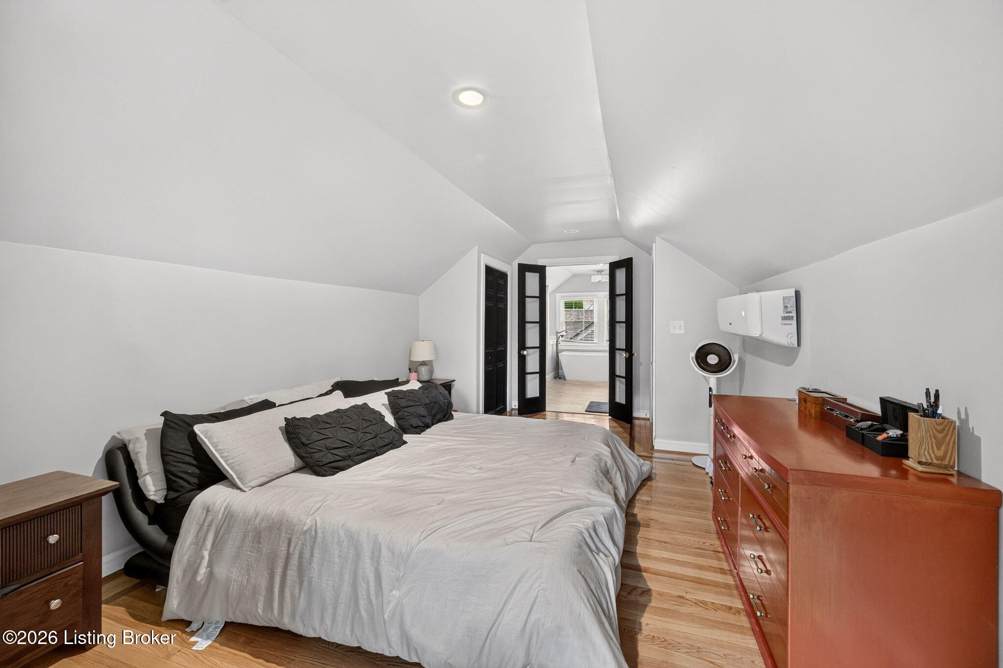 3104 Eagle Pass