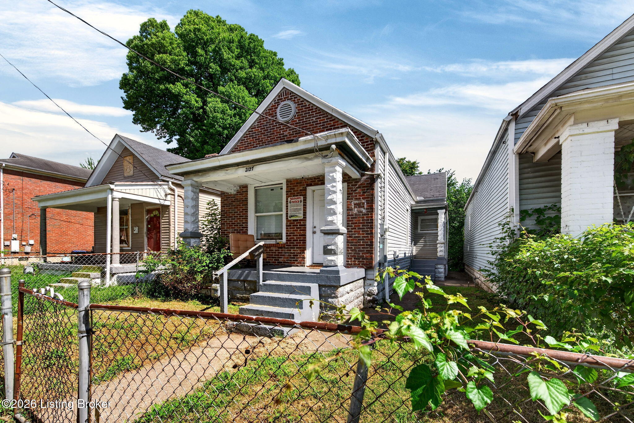 2127 Wilson Ave