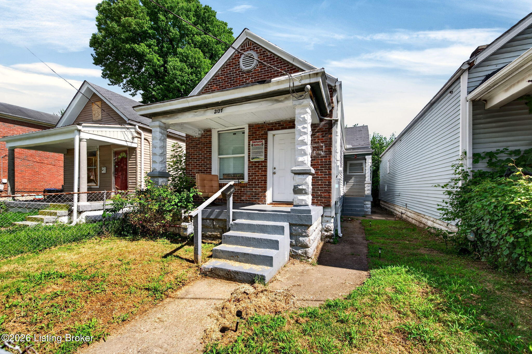 2112 W Madison St