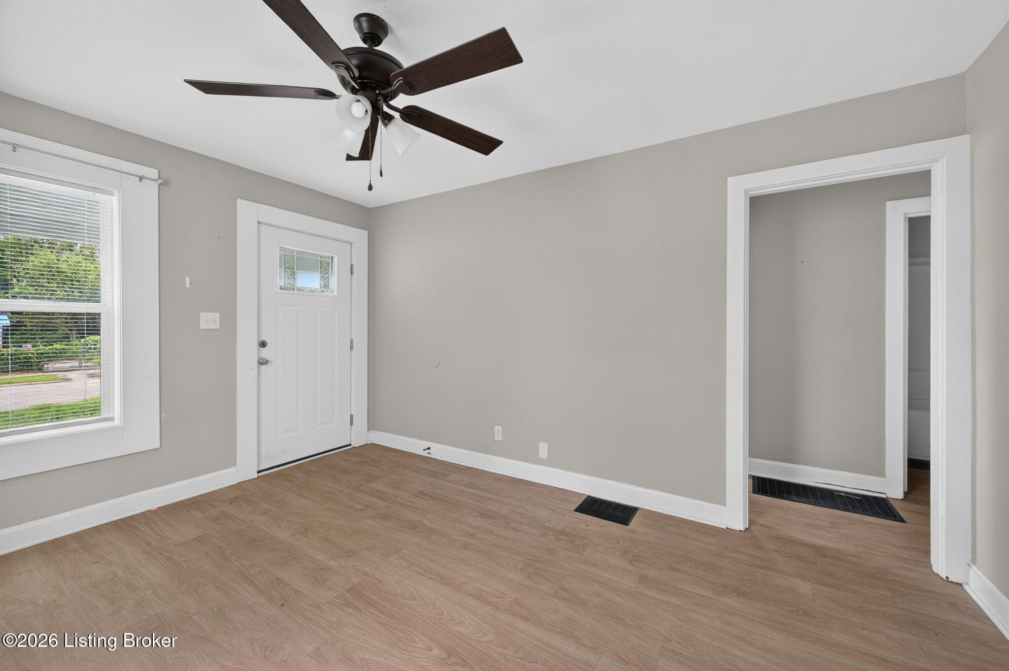 2445 Lindbergh Dr