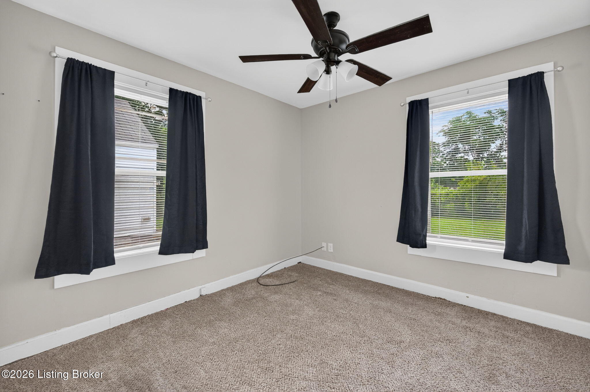 2445 Lindbergh Dr