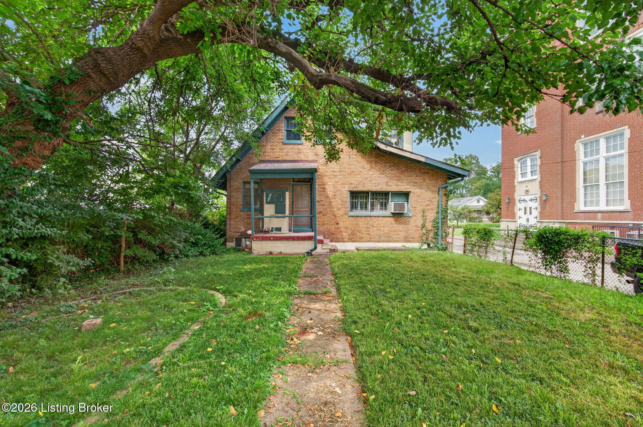 3600 W Market St