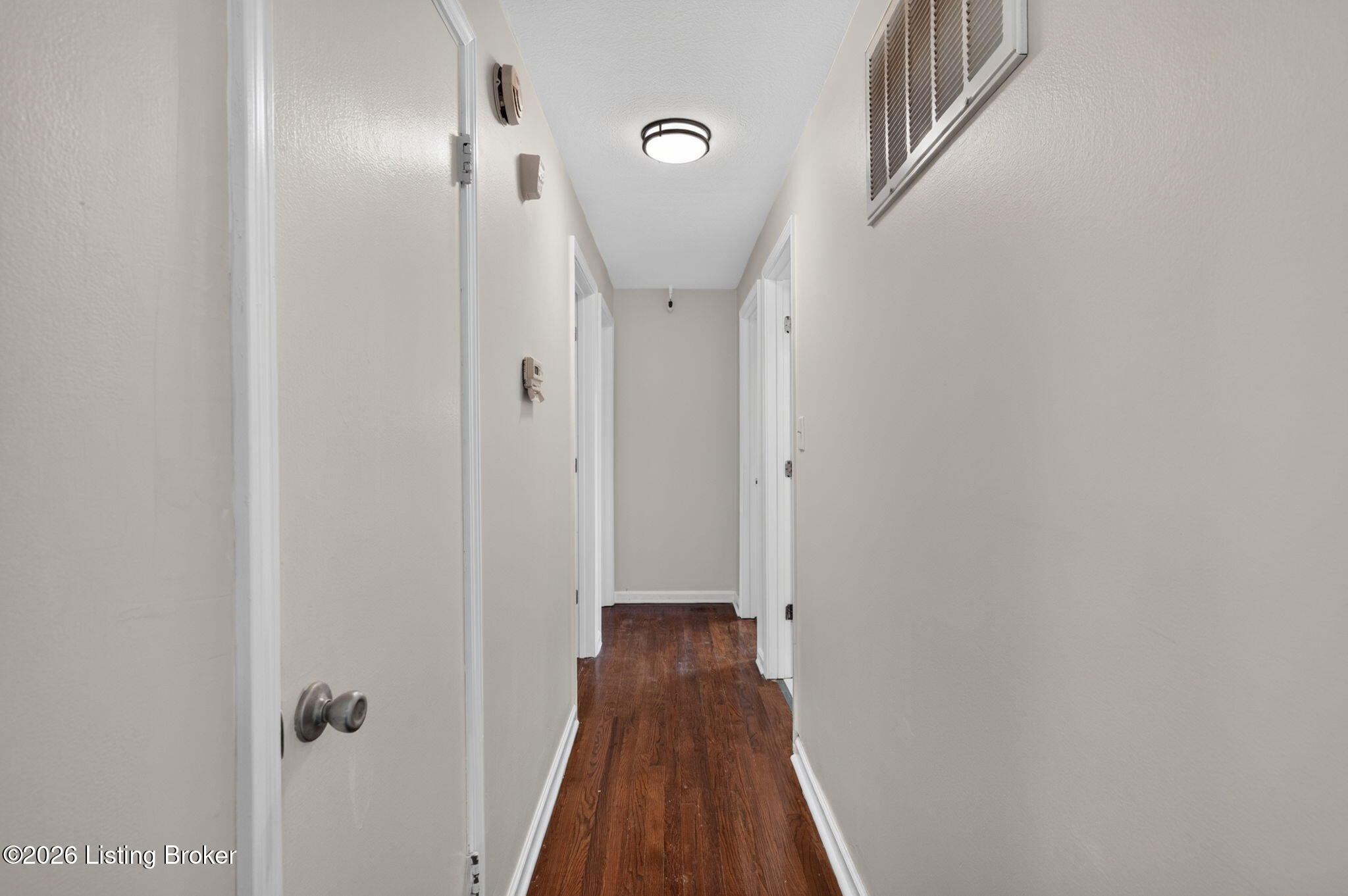 2424 Weber Ln