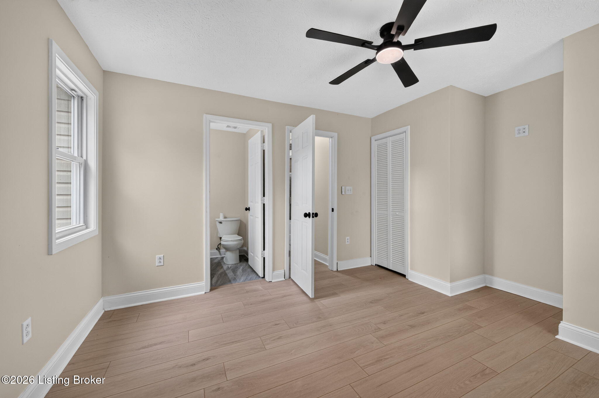 2505 Catawba Ln