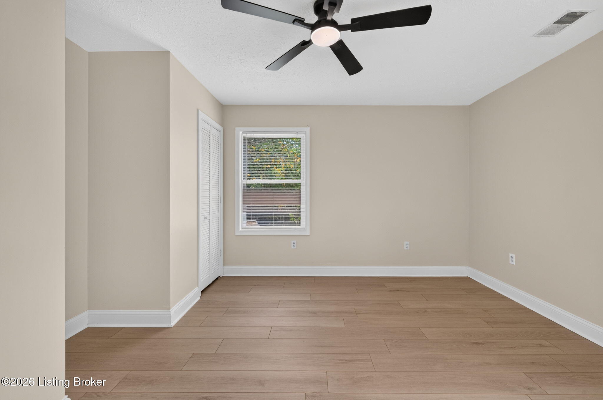 2505 Catawba Ln