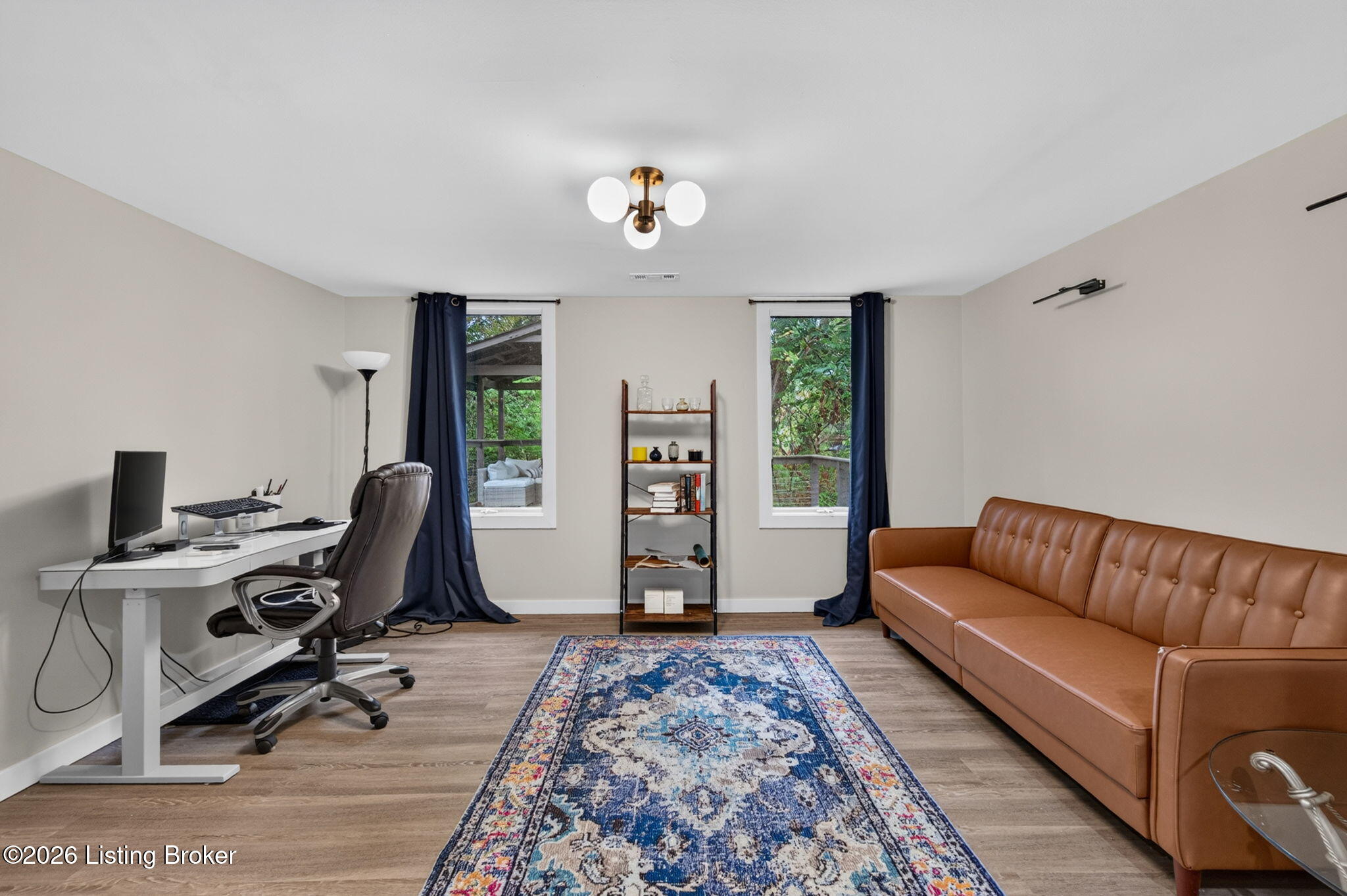 2303 Phoenix Hill Dr