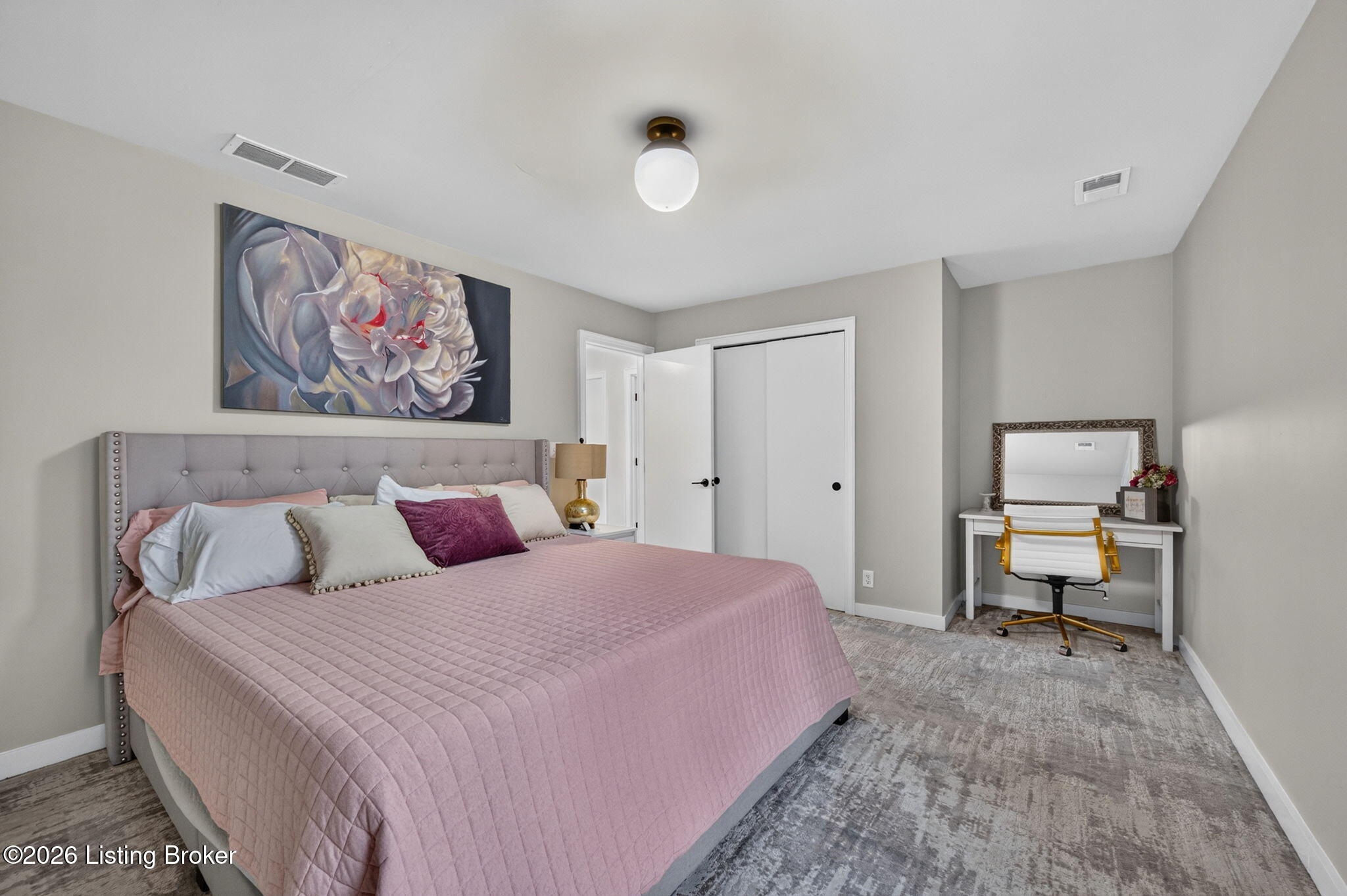 2303 Phoenix Hill Dr