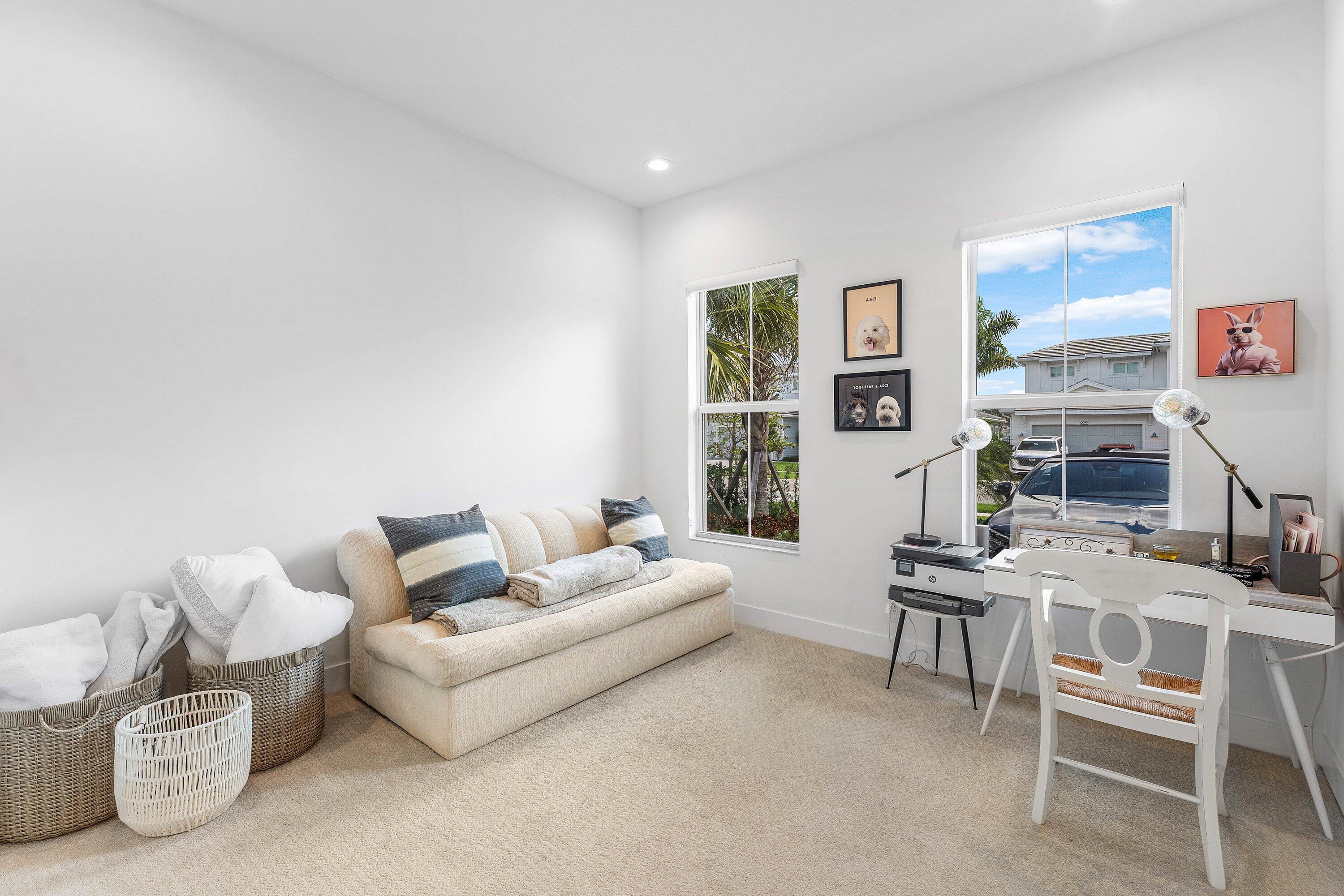 9256 Crestview Circle