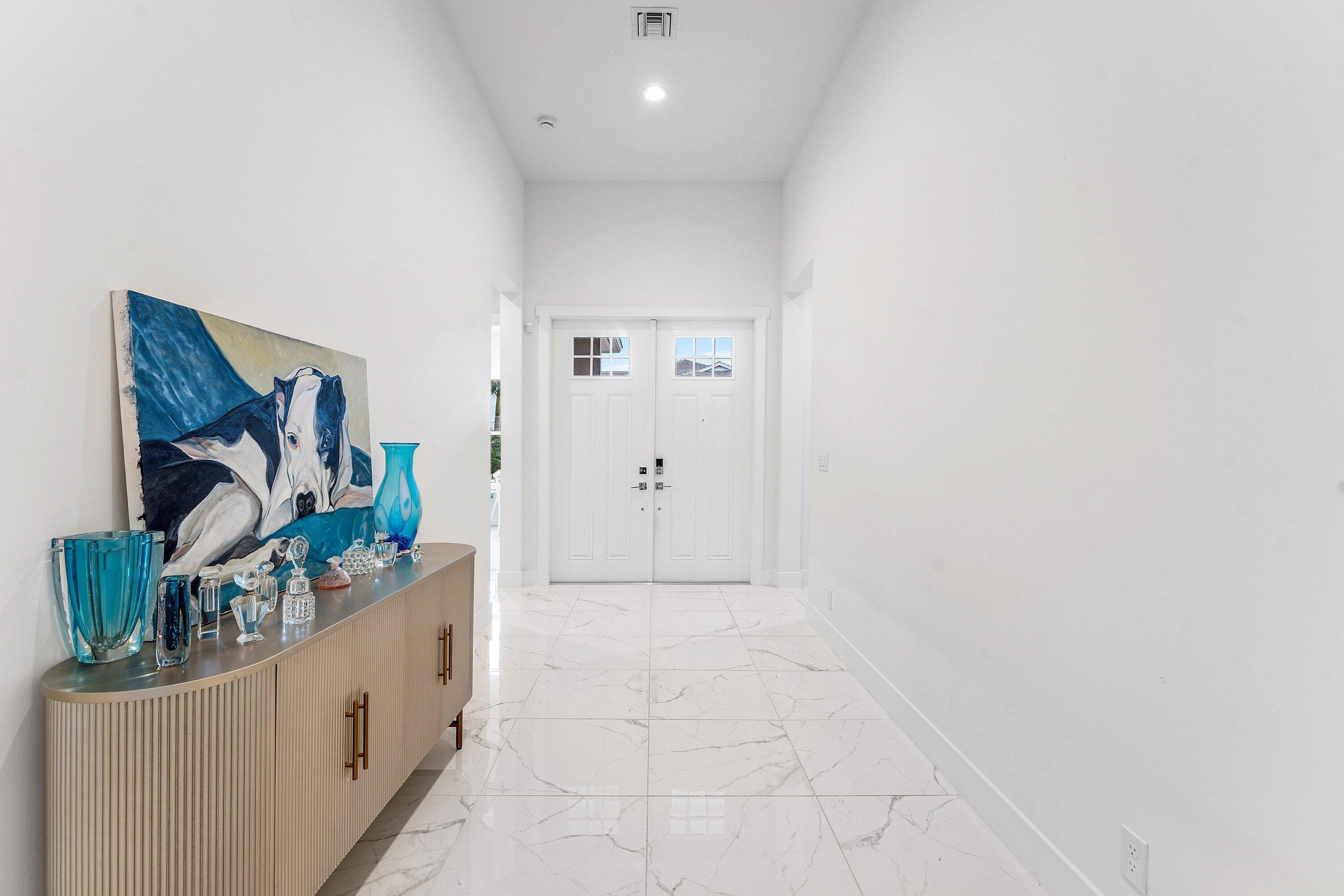 9256 Crestview Circle