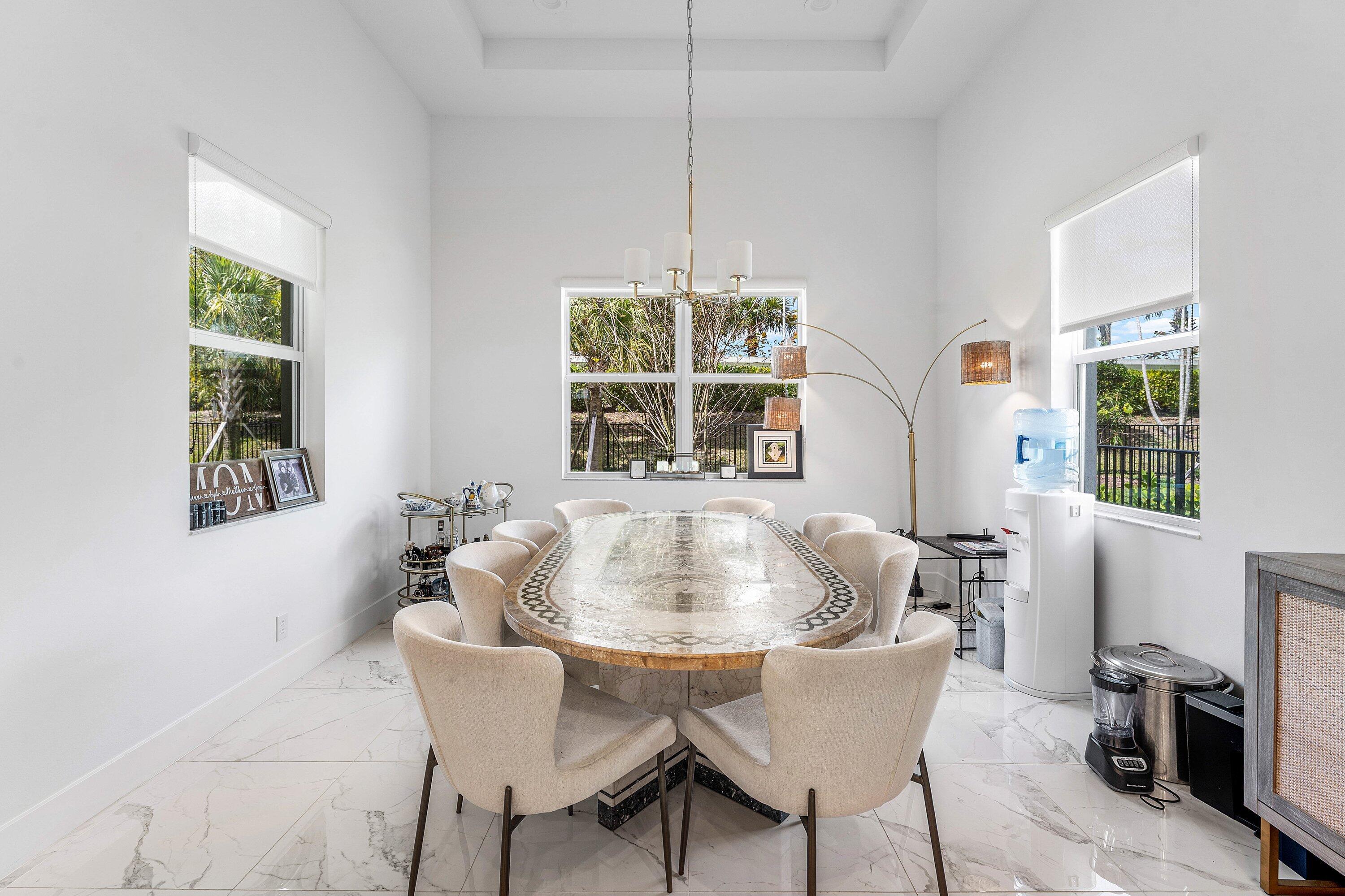 9256 Crestview Circle