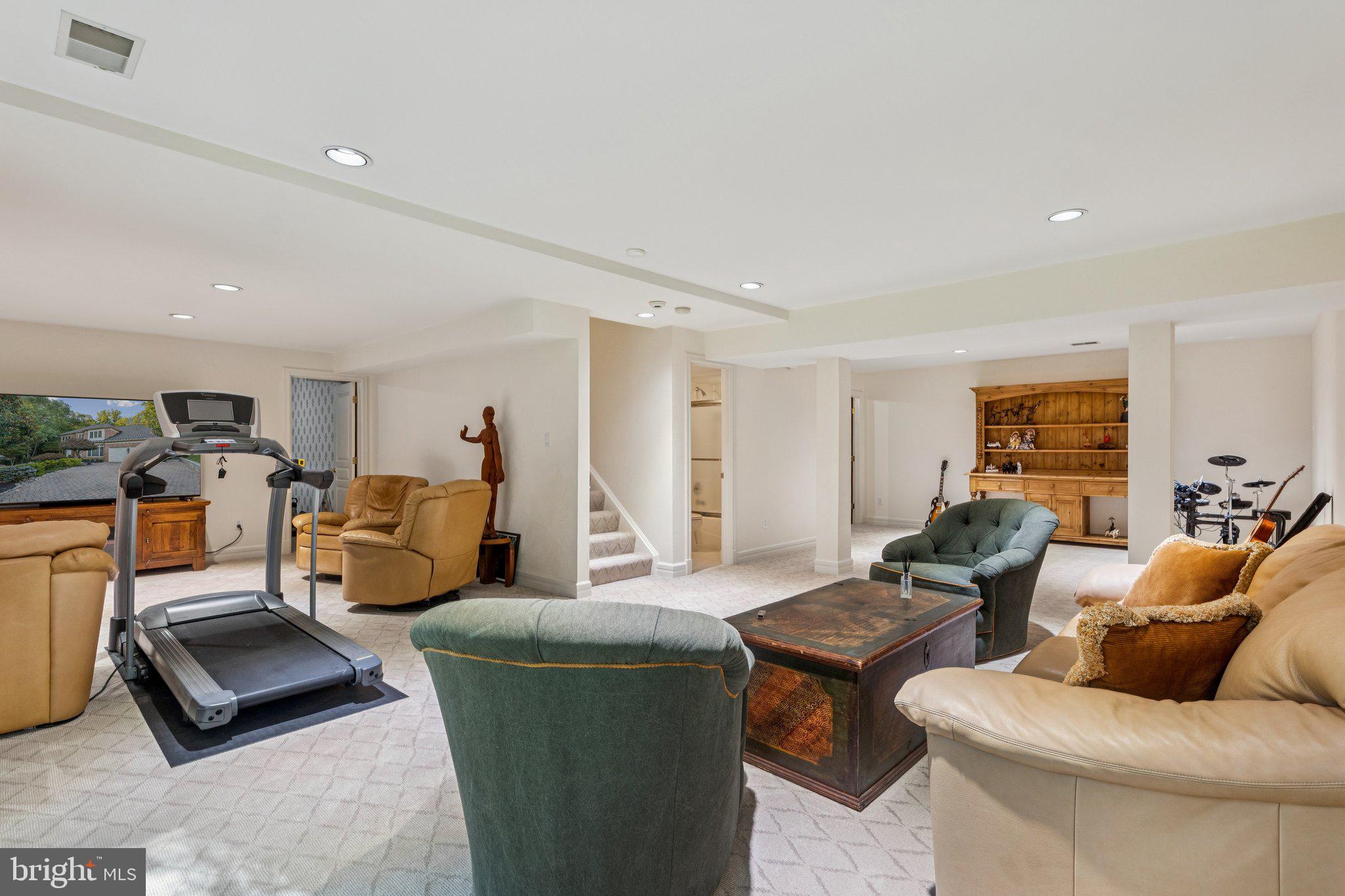 7007 DEEP CREEK COURT