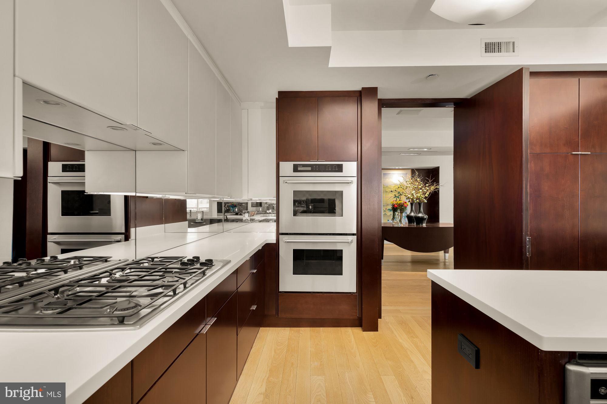 5630 WISCONSIN AVENUE 805