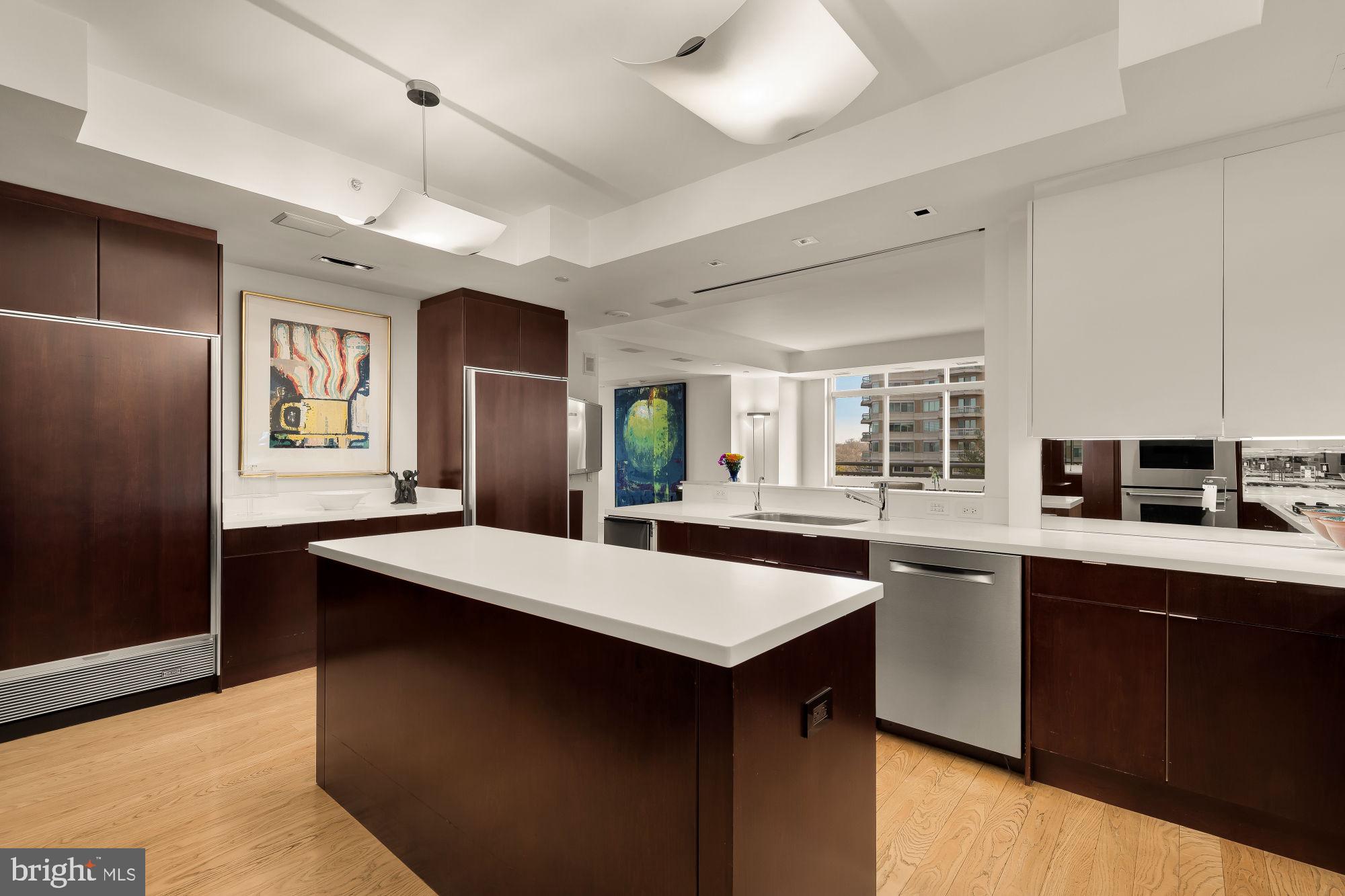 5630 WISCONSIN AVENUE 805